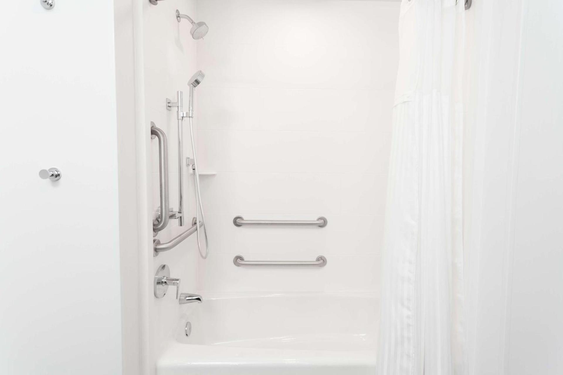 Hilton Garden Inn Broomfield Boulder photo 29