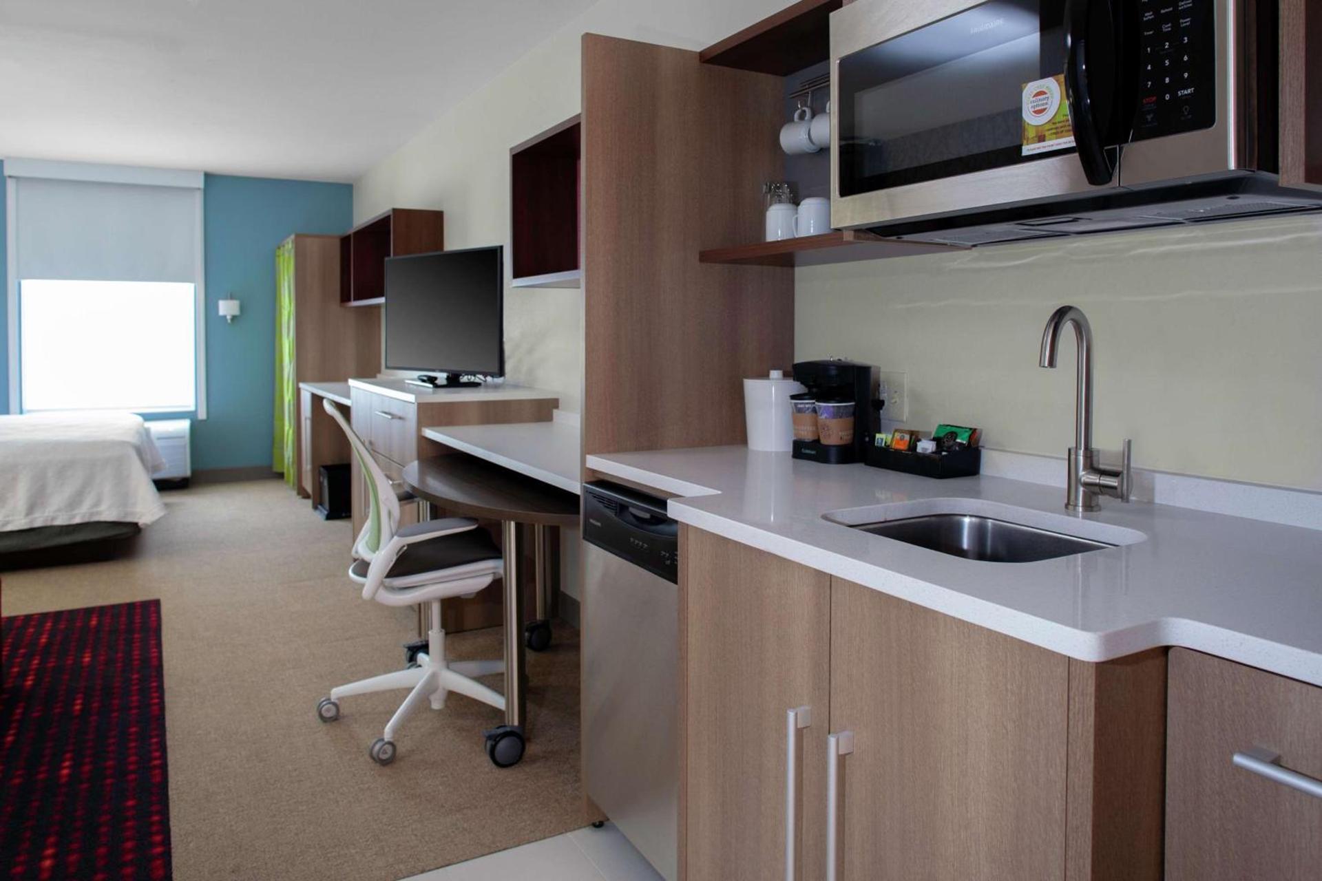 Home2 Suites By Hilton Denver South Centennial Airport photo 17