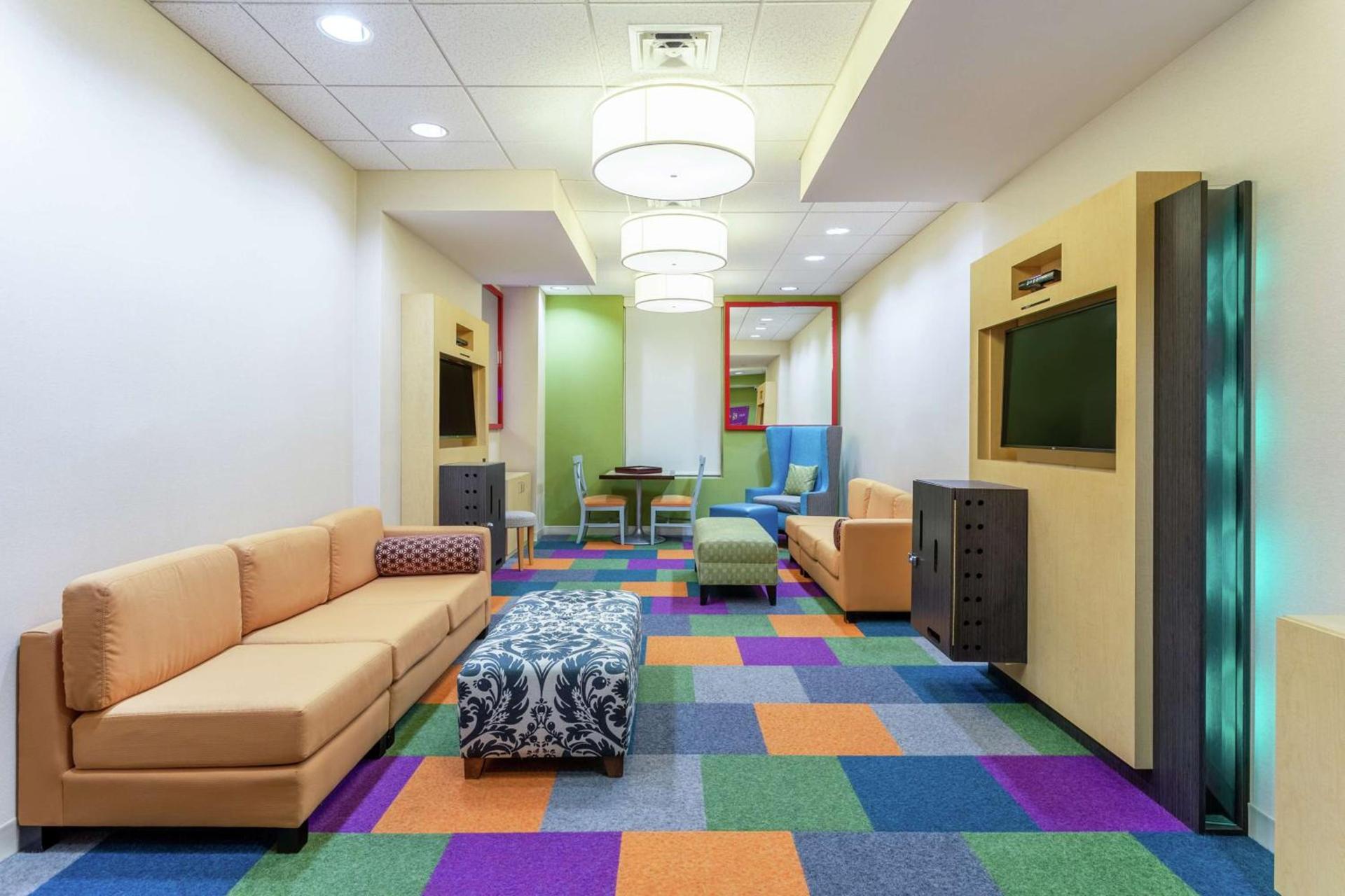 Home2 Suites Dover photo 27