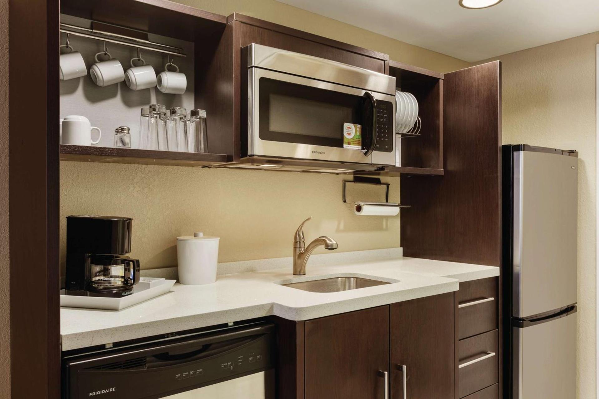 Home2 Suites Dover photo 28