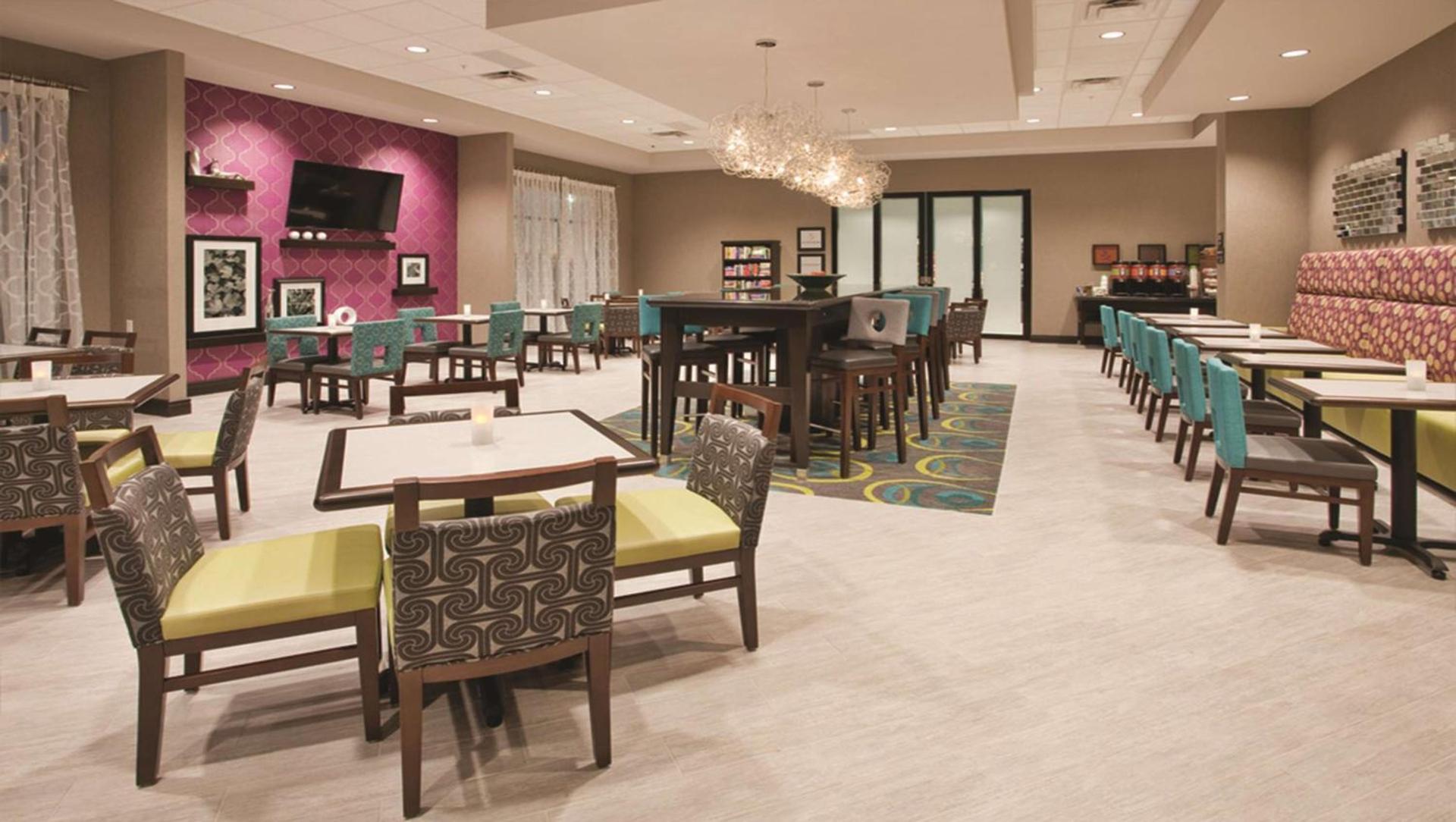 Hampton Inn Kearney photo 3