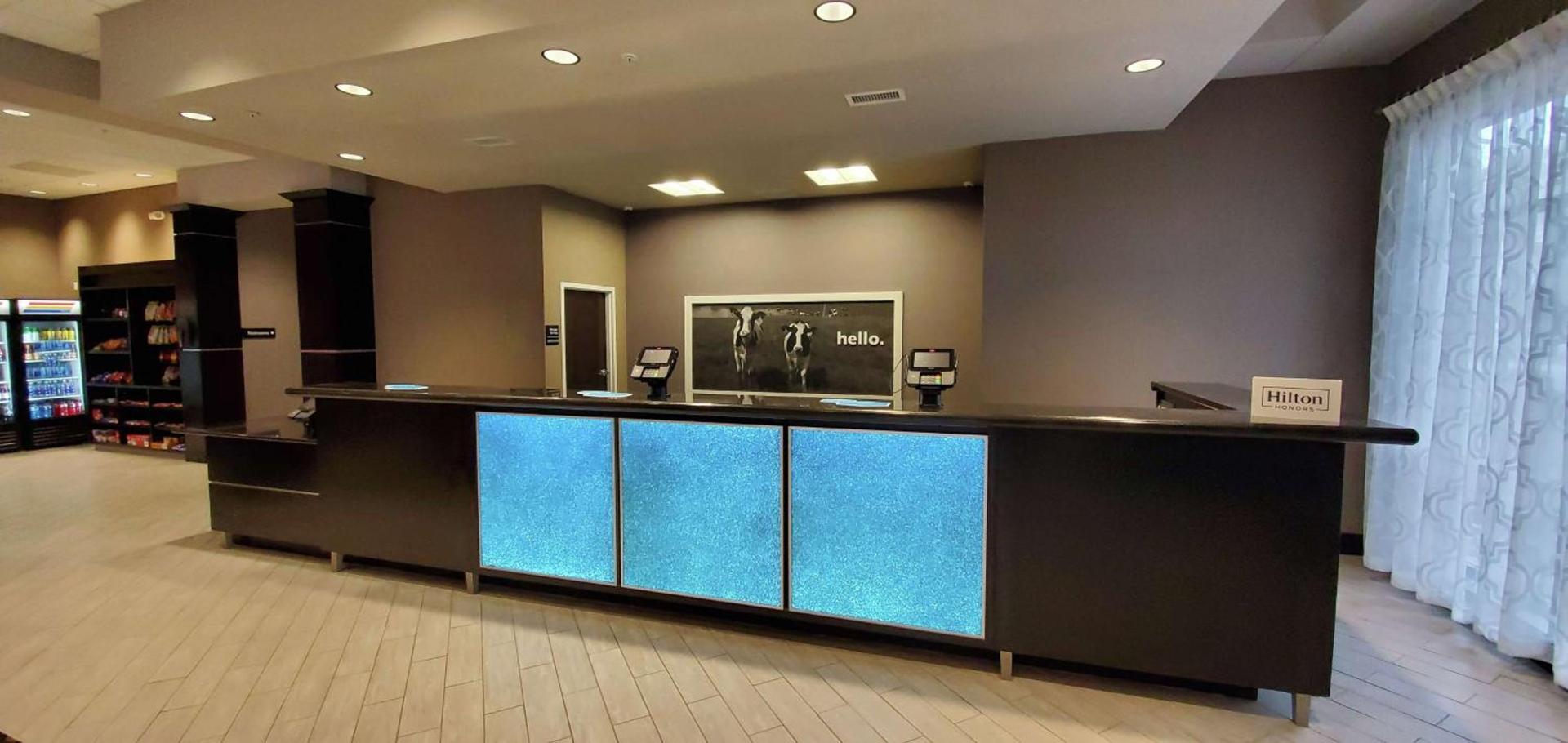 Hampton Inn Kearney photo 9
