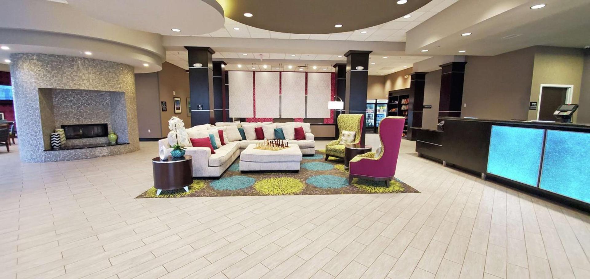 Hampton Inn Kearney photo 8