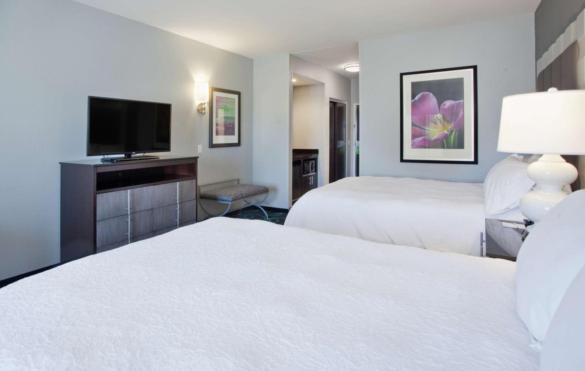 Hampton Inn Kearney photo 39