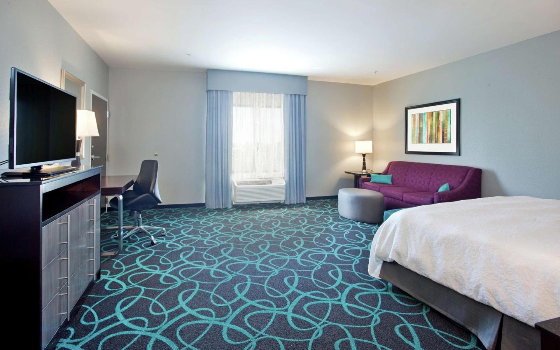 Hampton Inn Kearney photo 43
