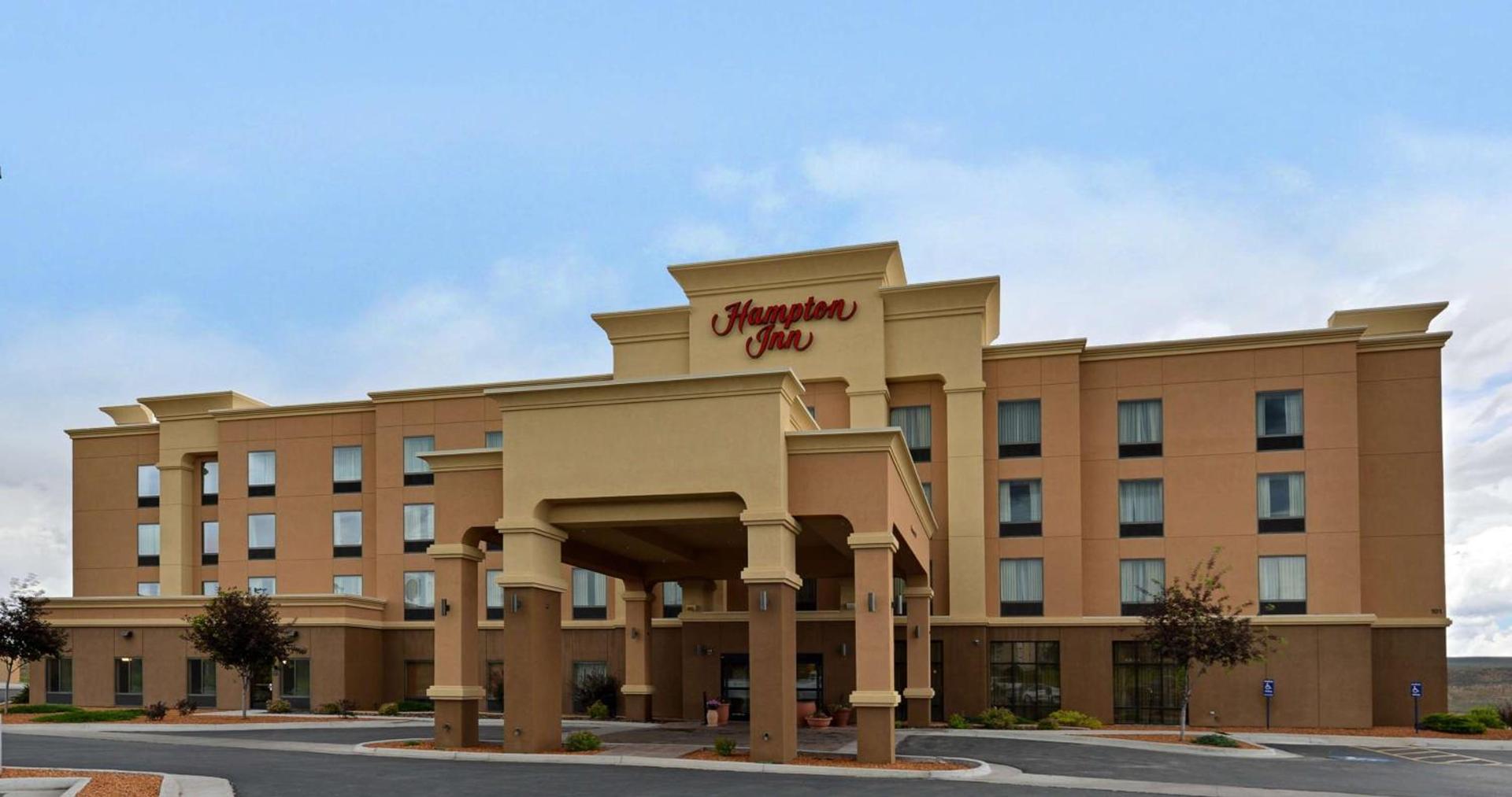 Hampton Inn Evanston photo 2