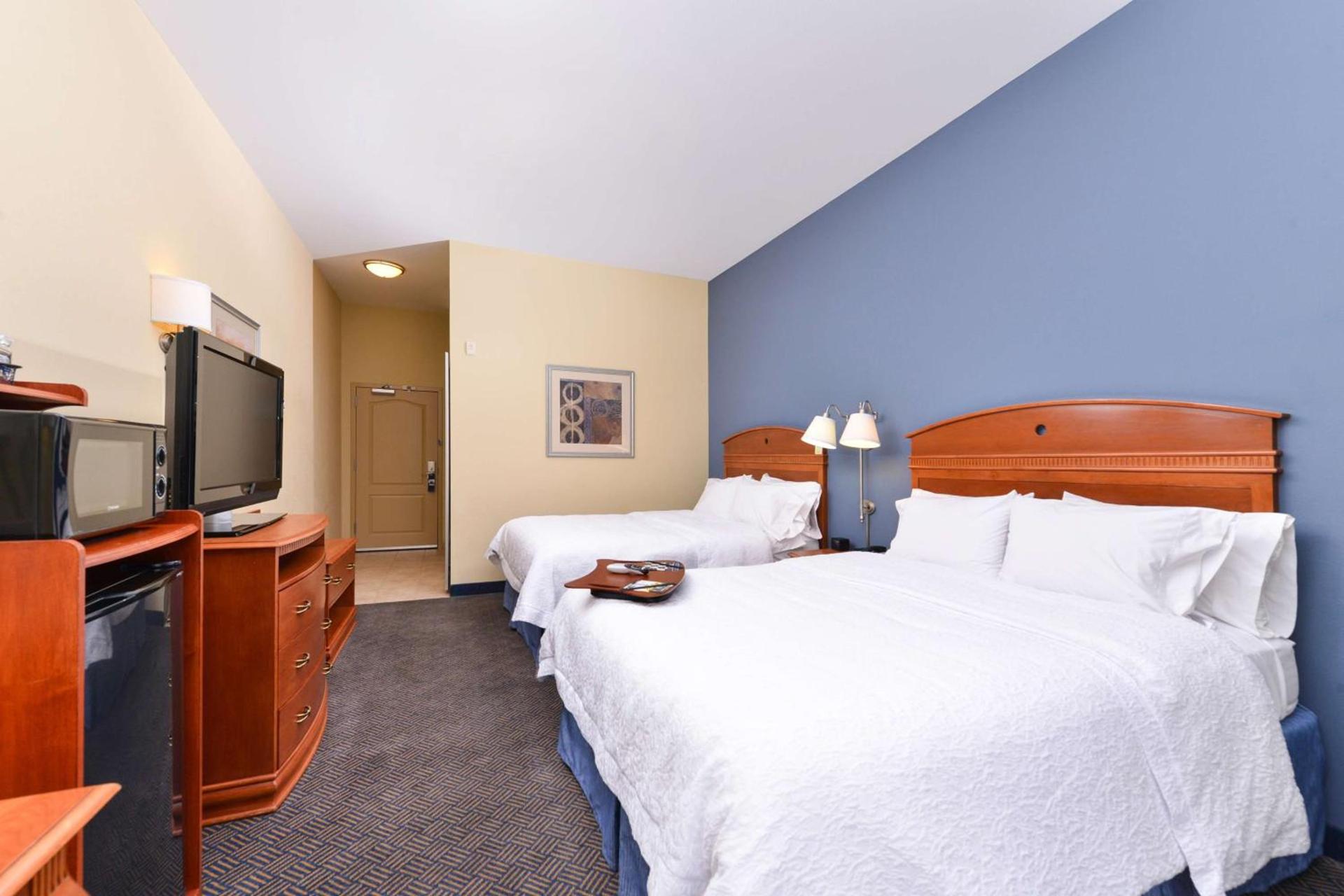 Hampton Inn Evanston photo 31