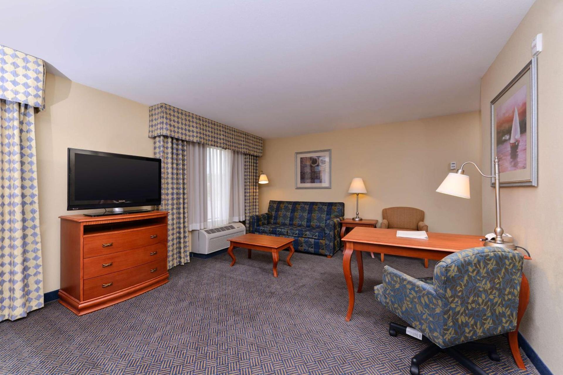 Hampton Inn Evanston photo 30