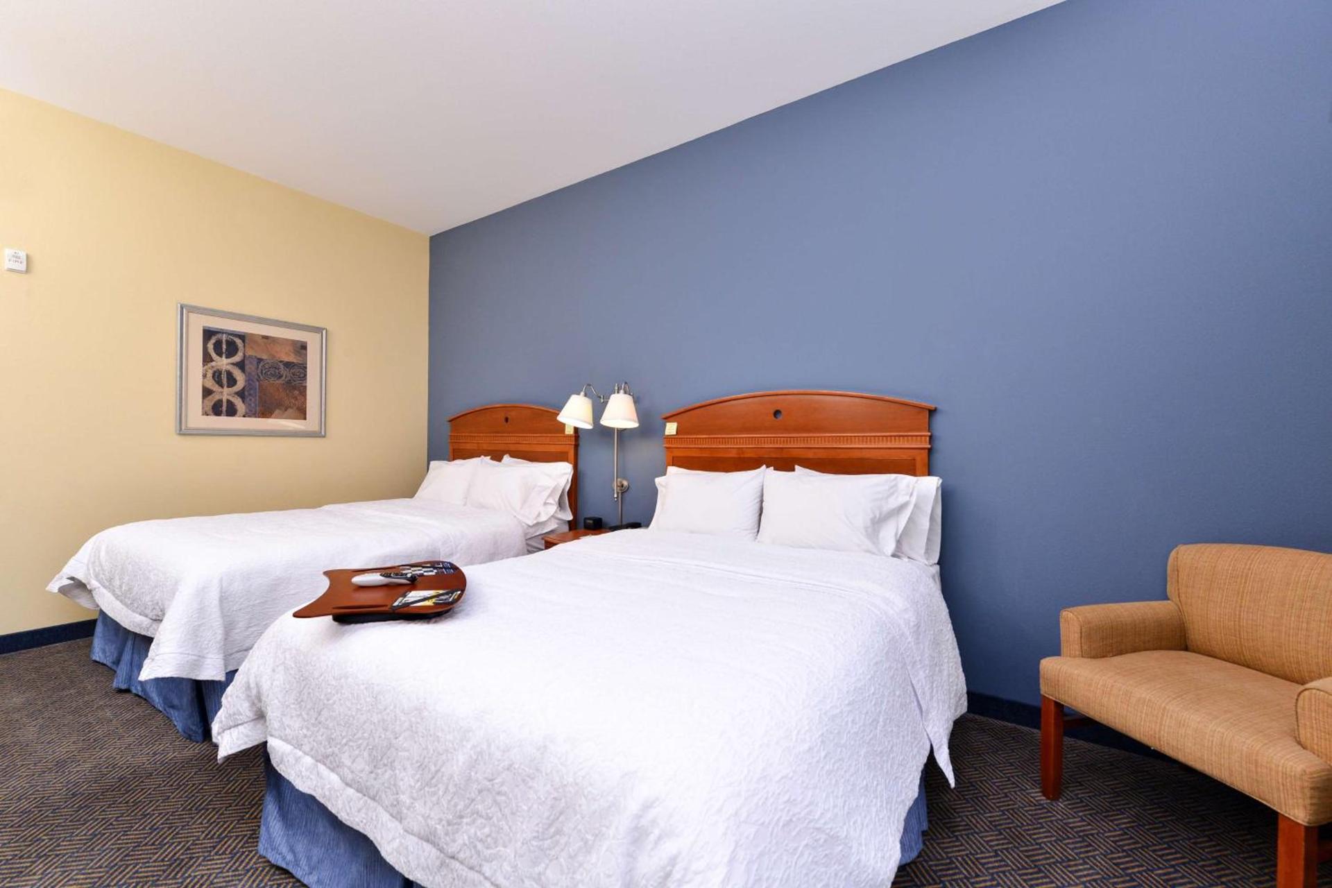Hampton Inn Evanston photo 36