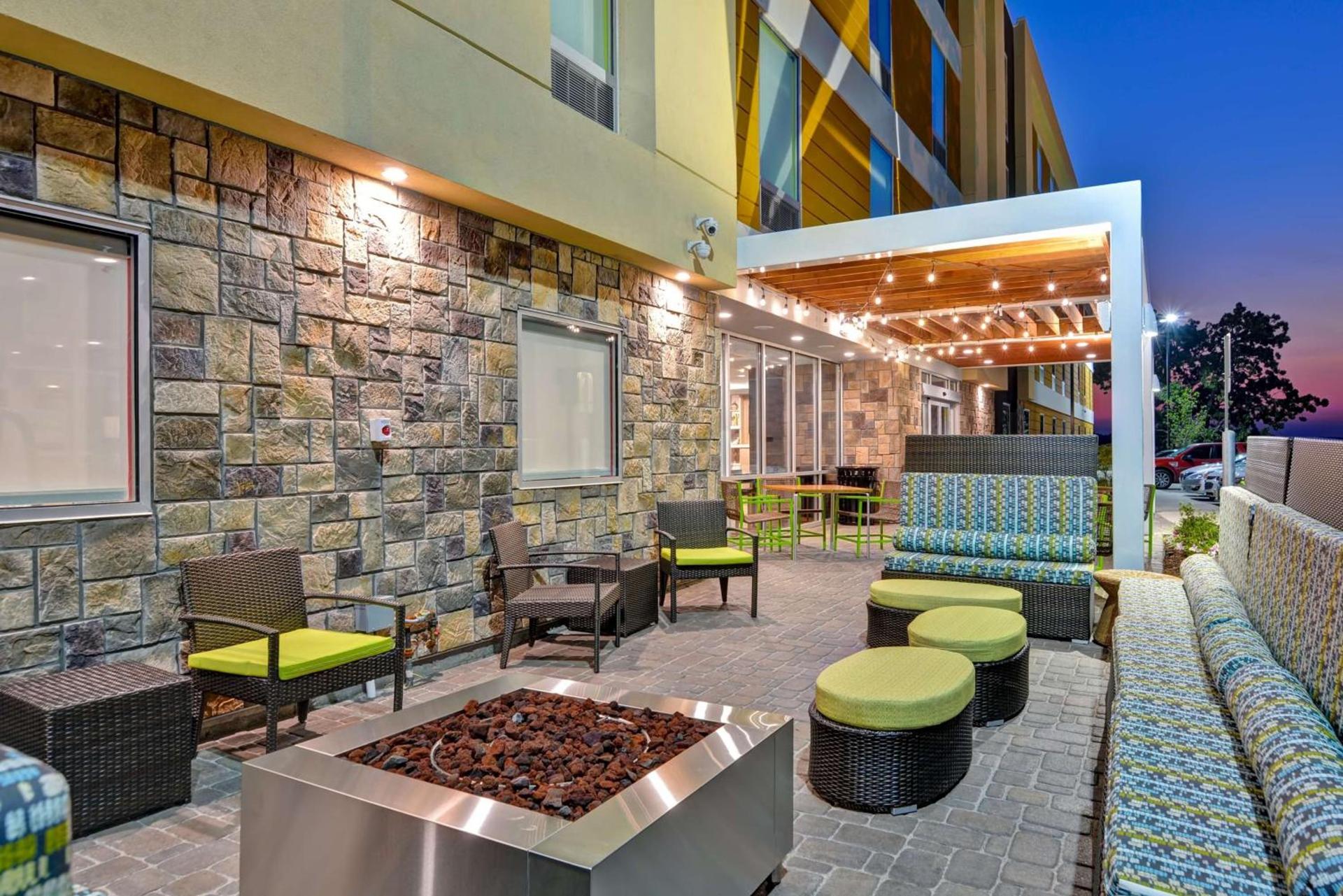 Home2 Suites By Hilton Hot Springs photo 7