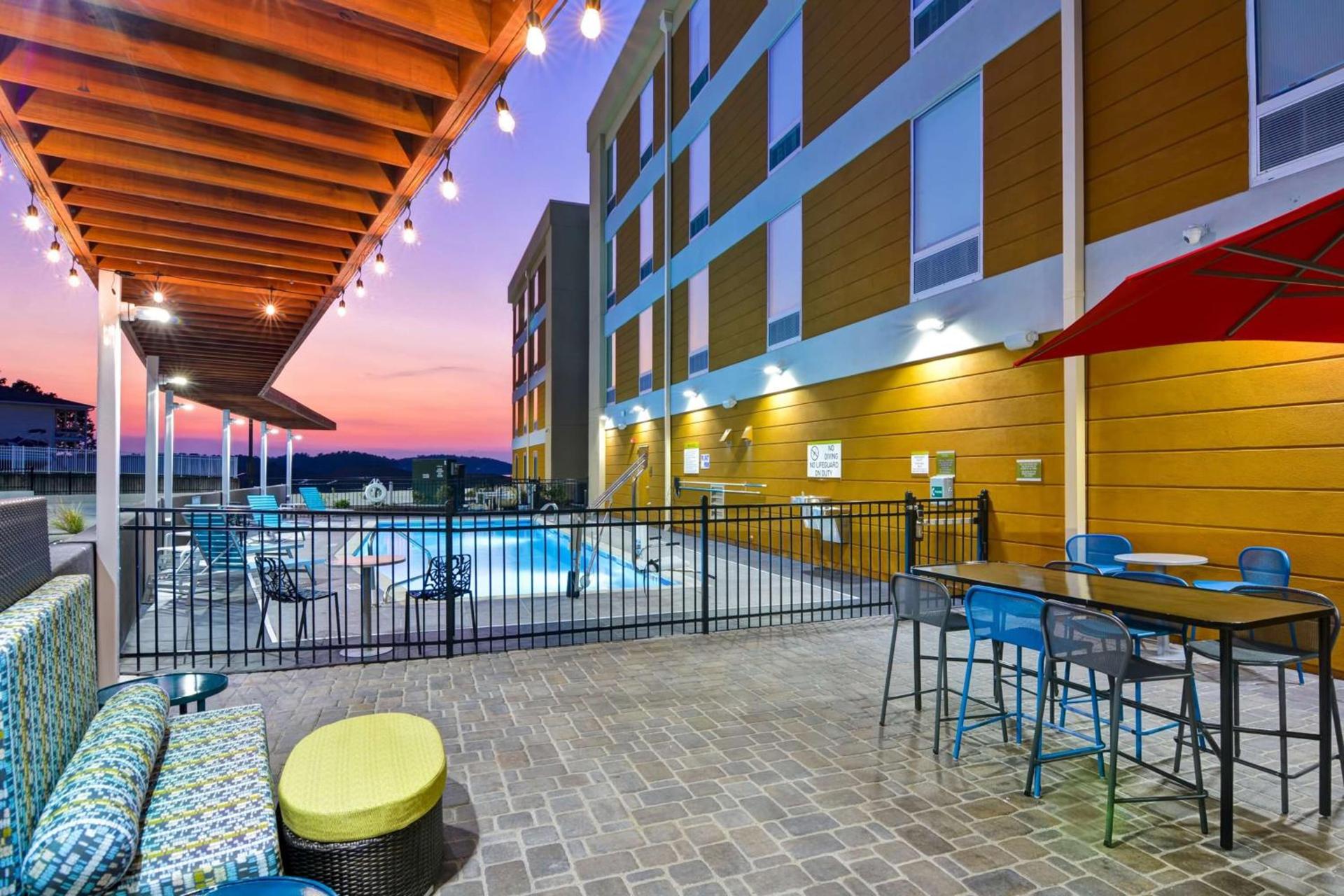 Home2 Suites By Hilton Hot Springs photo 13