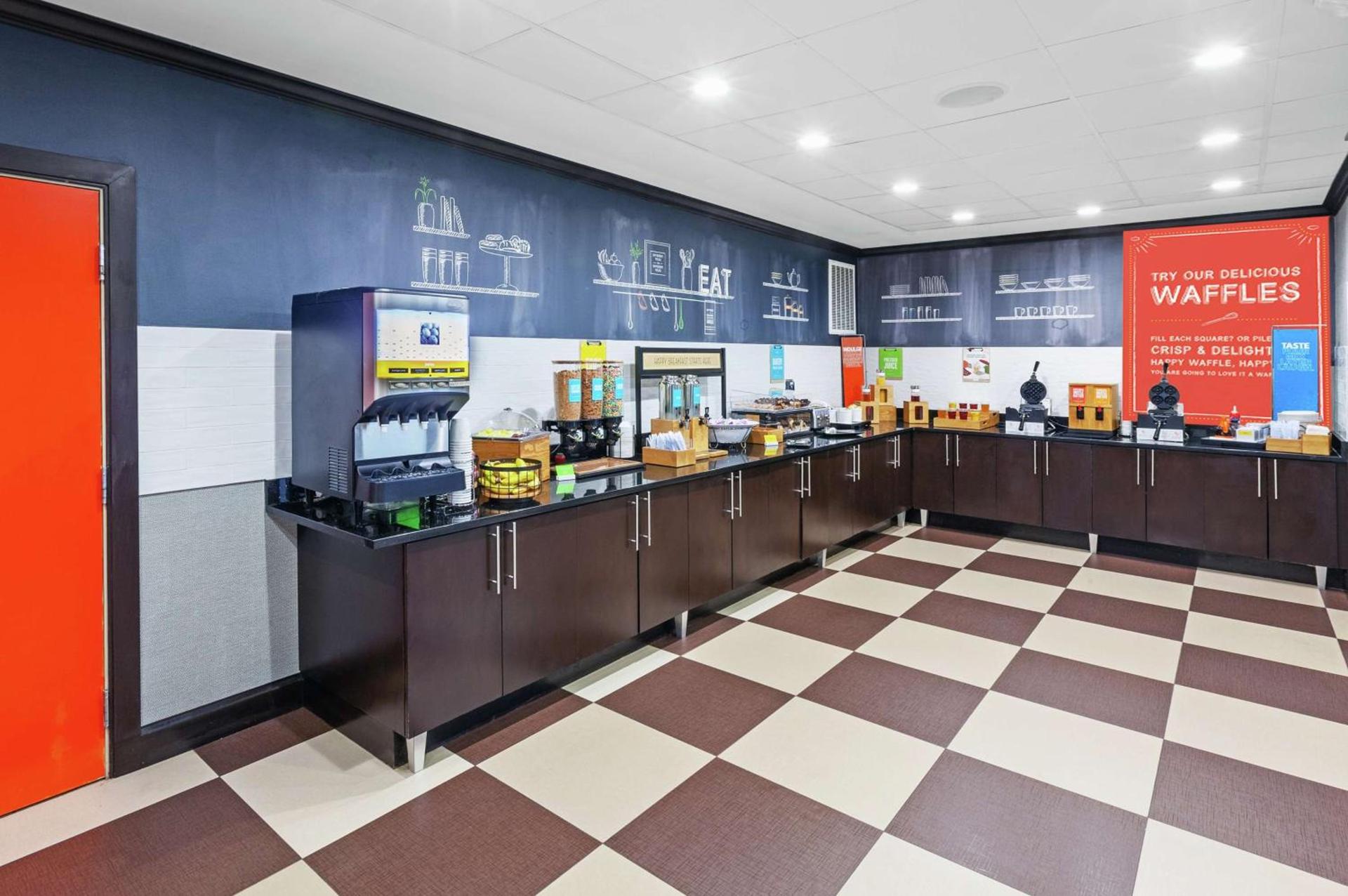 Hampton Inn & Suites Houston/League City photo 7