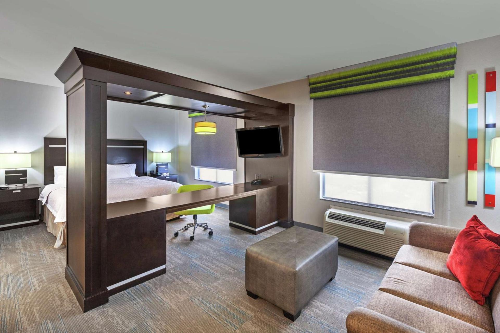 Hampton Inn & Suites Houston/League City photo 15