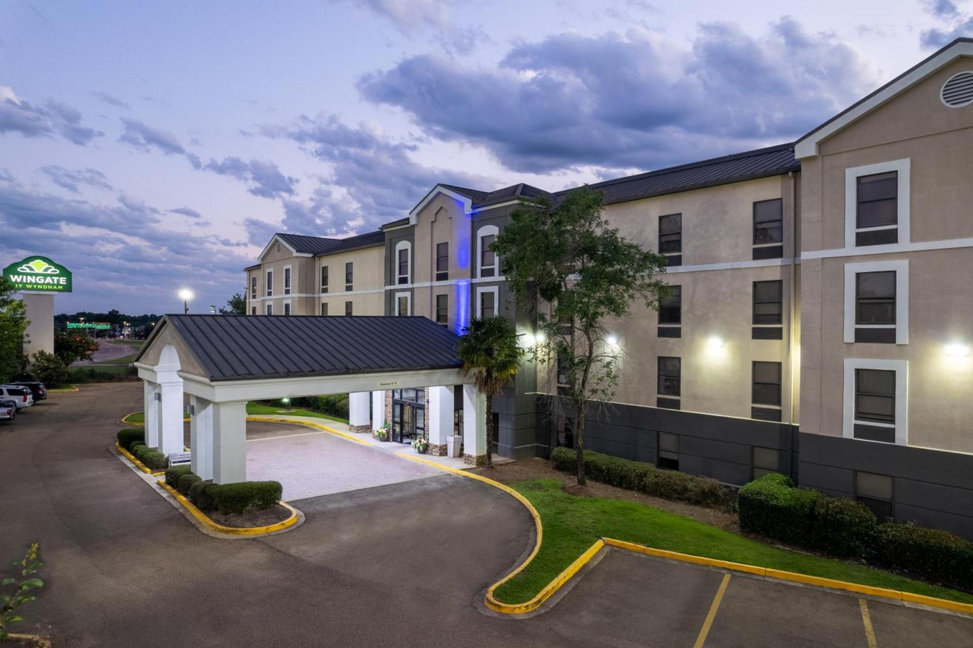 Wingate by Wyndham Jackson Ridgeland — hotel in Ridgeland