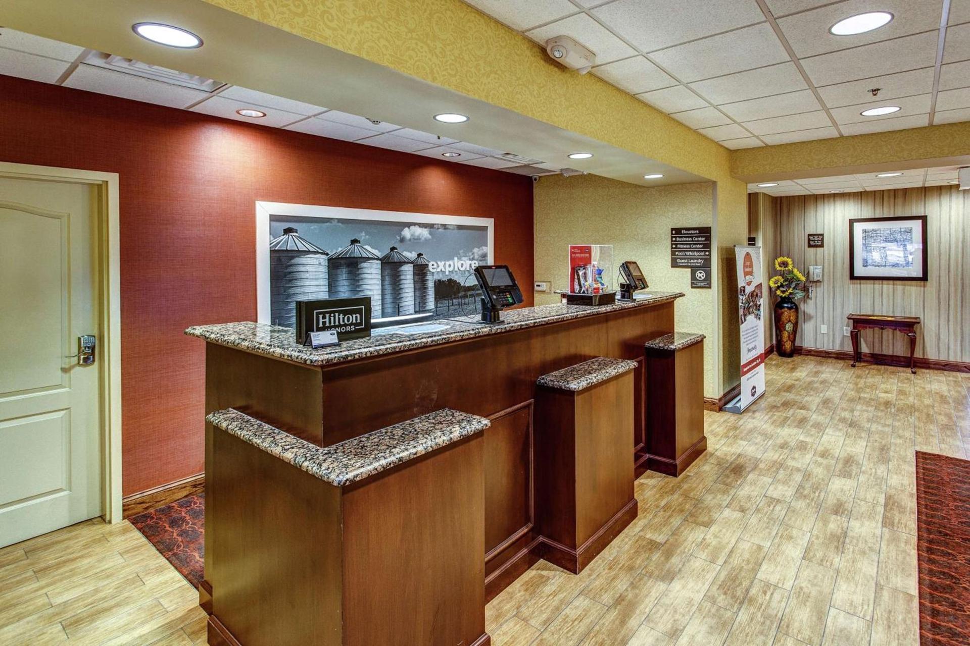 Hampton Inn Junction City photo 5