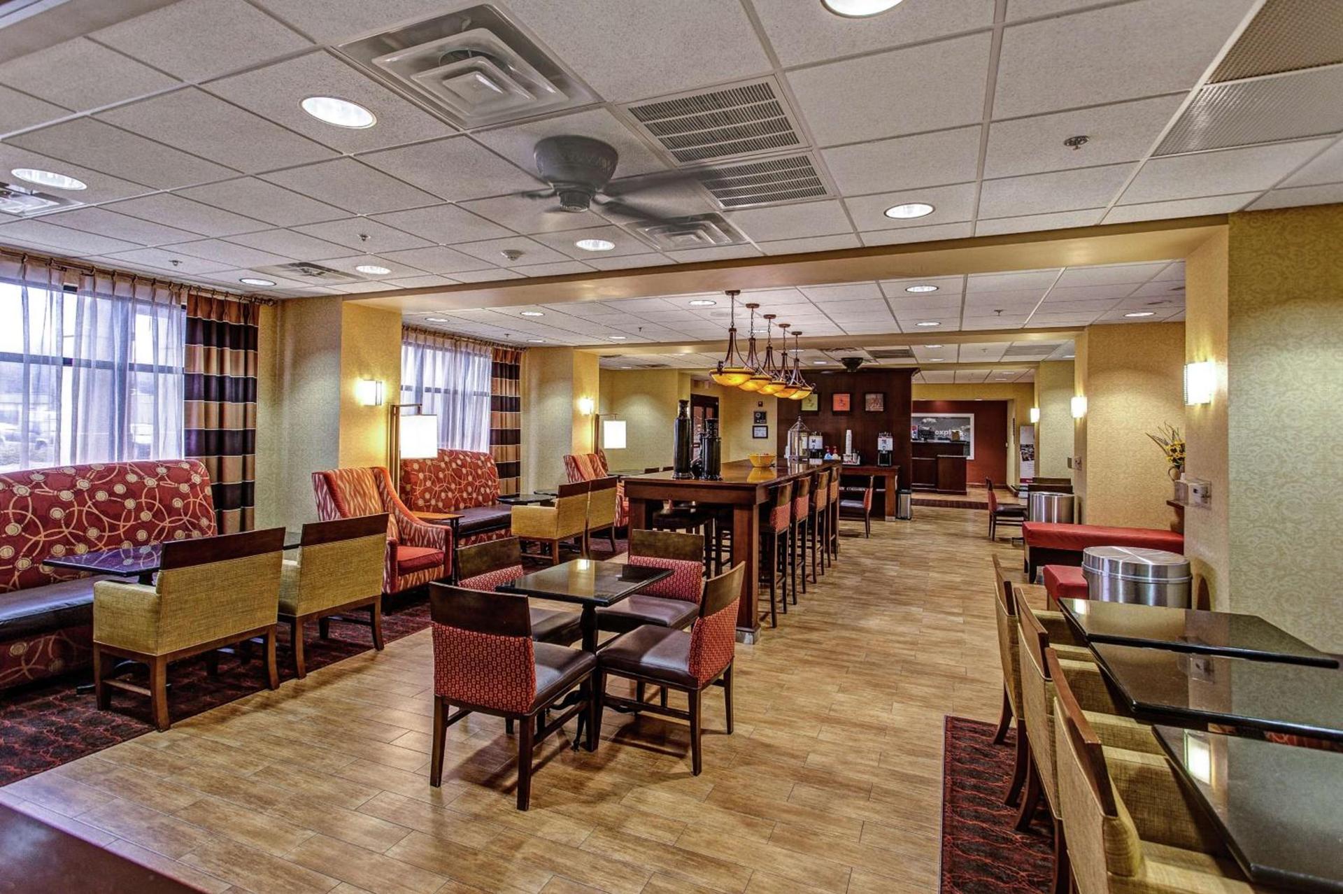 Hampton Inn Junction City photo 7