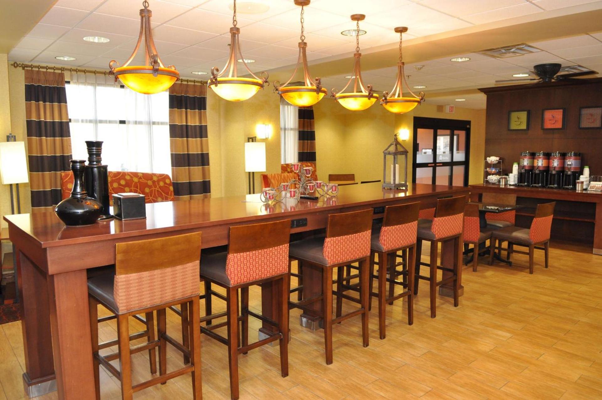 Hampton Inn Junction City photo 15
