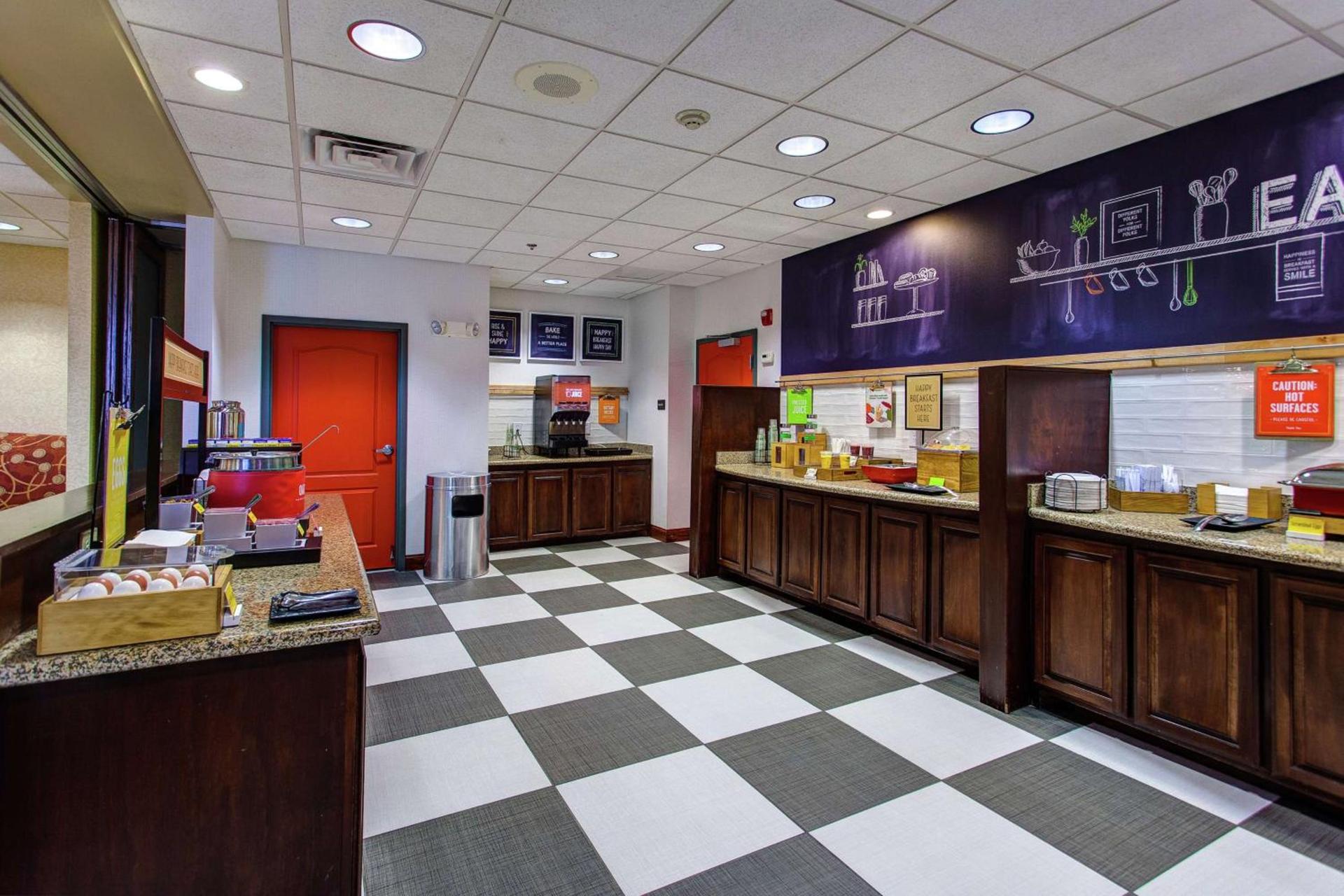 Hampton Inn Junction City photo 22