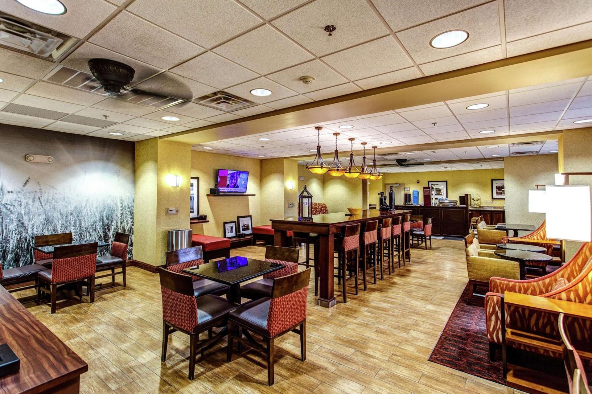 Hampton Inn Junction City photo 23