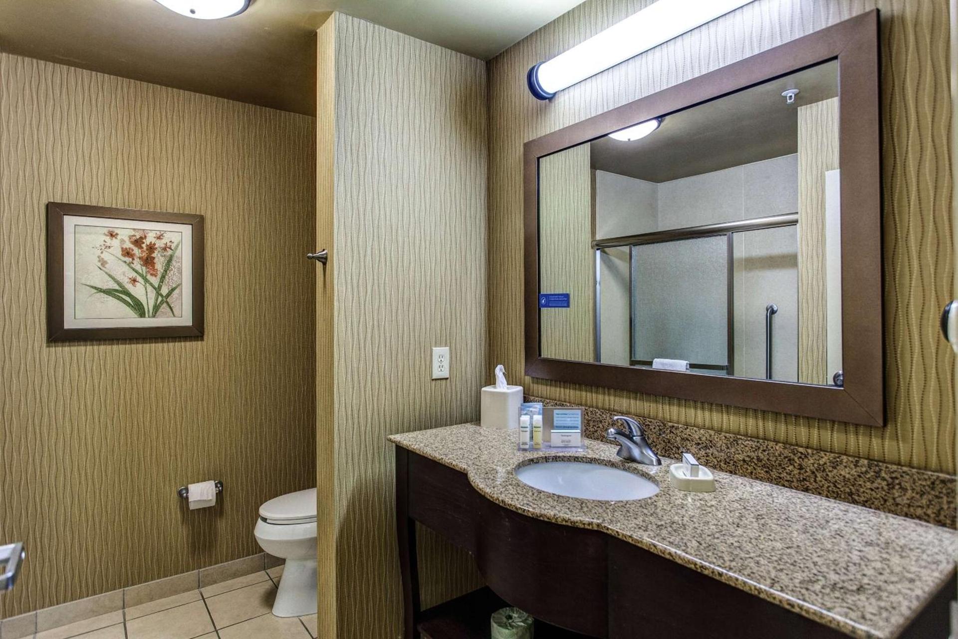 Hampton Inn Junction City photo 41