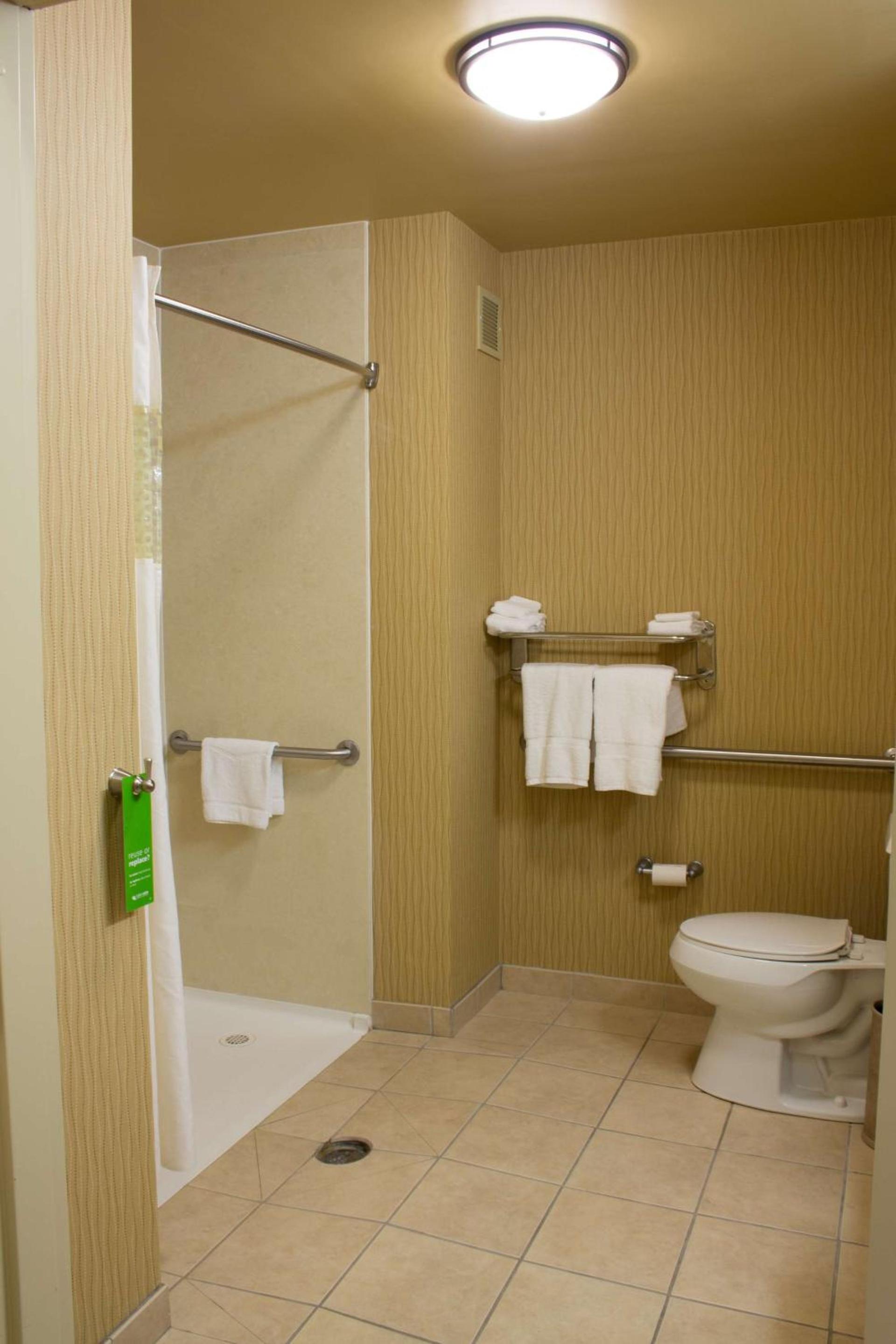 Hampton Inn Junction City photo 47