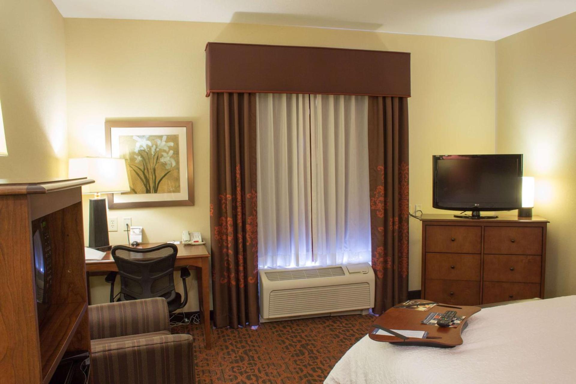 Hampton Inn Junction City photo 49