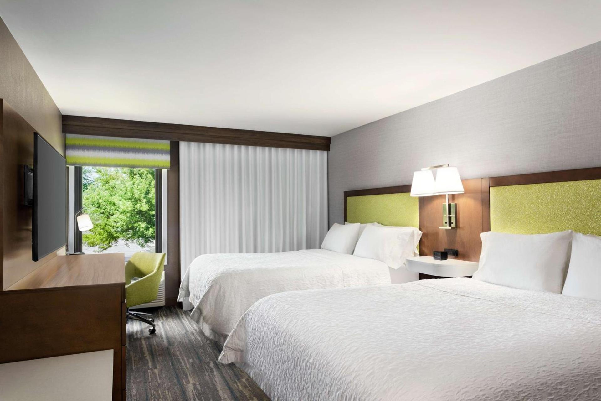 Hampton Inn Milwaukee Brookfield photo 42