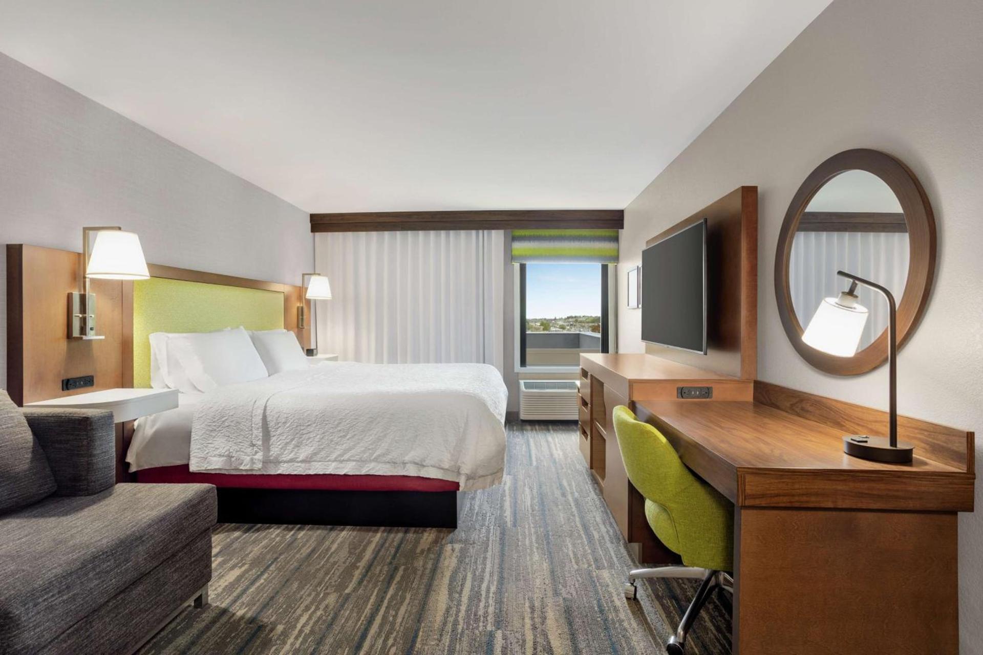 Hampton Inn Milwaukee Brookfield photo 38