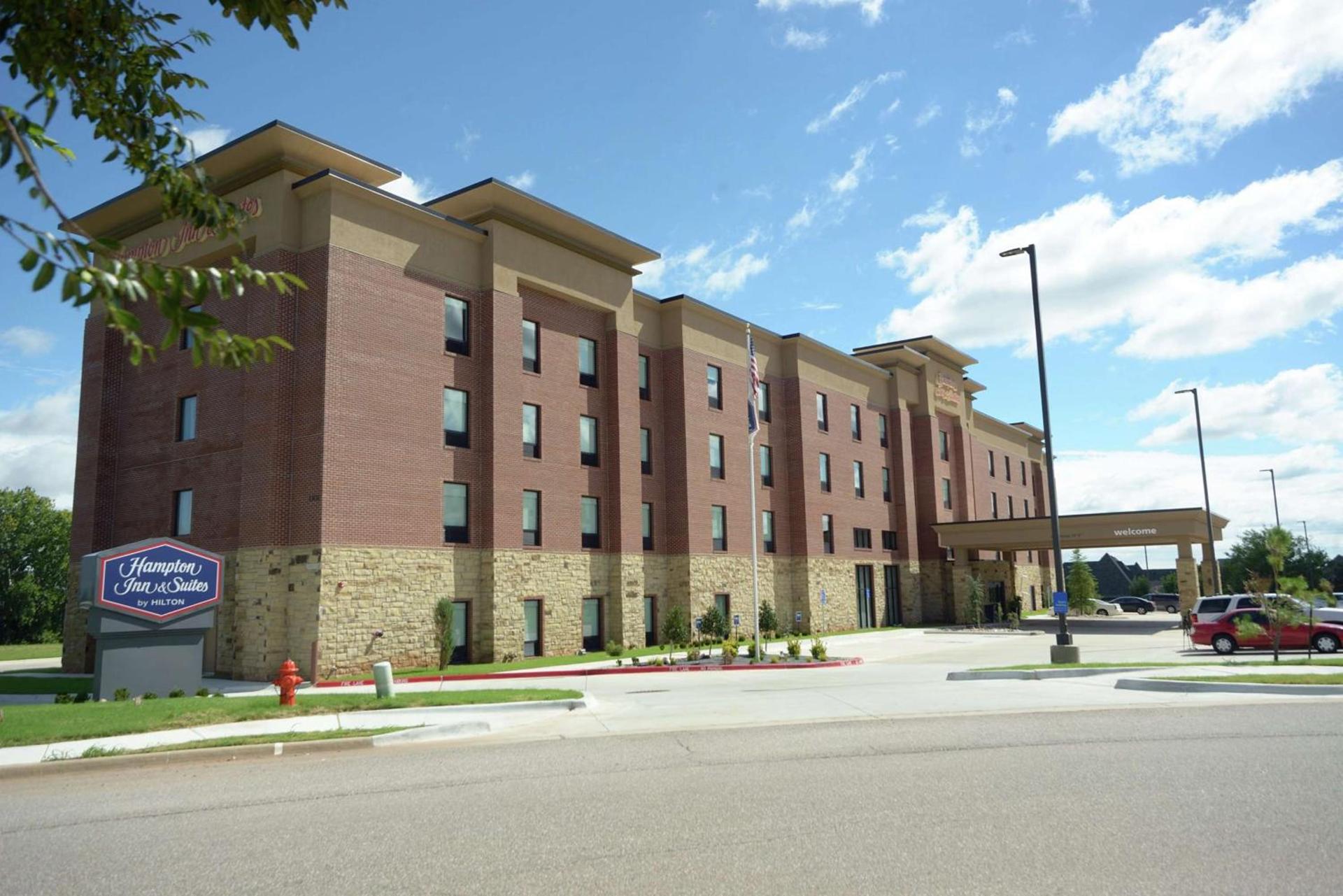 Hampton Inn & Suites Oklahoma City/Quail Springs photo 2