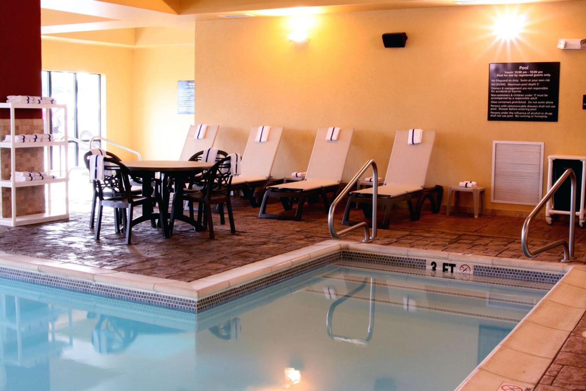 Hampton Inn & Suites Paducah photo 8