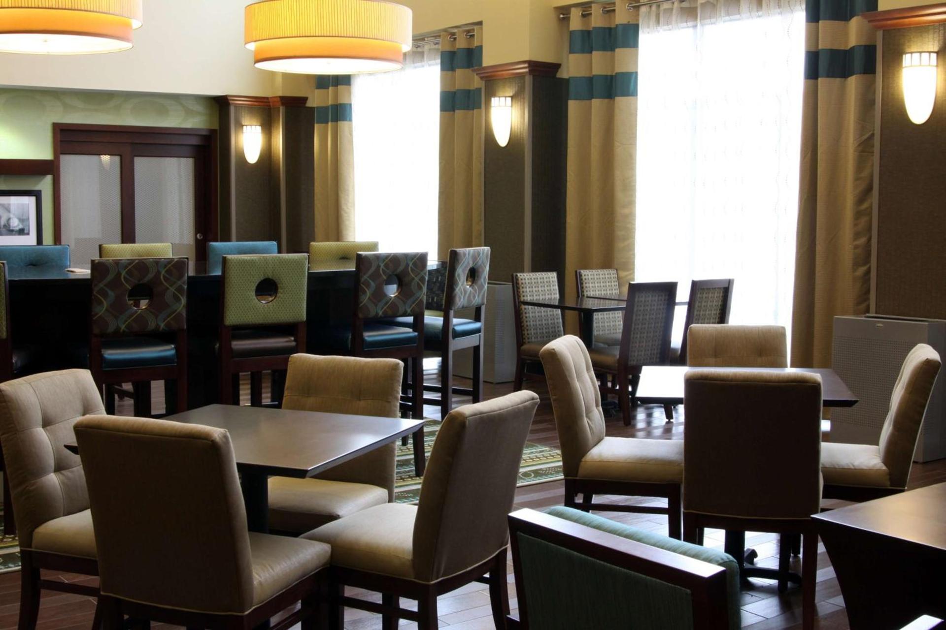 Hampton Inn & Suites Paducah photo 9