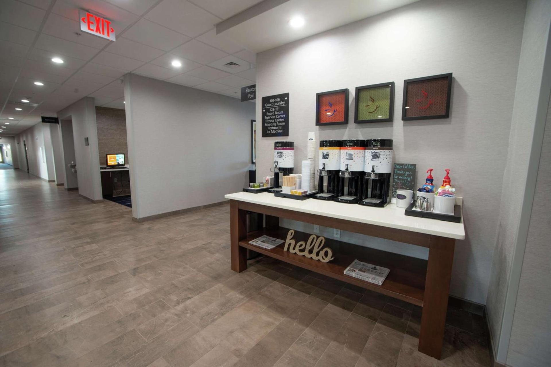 Hampton Inn & Suites Oklahoma City/Quail Springs photo 18