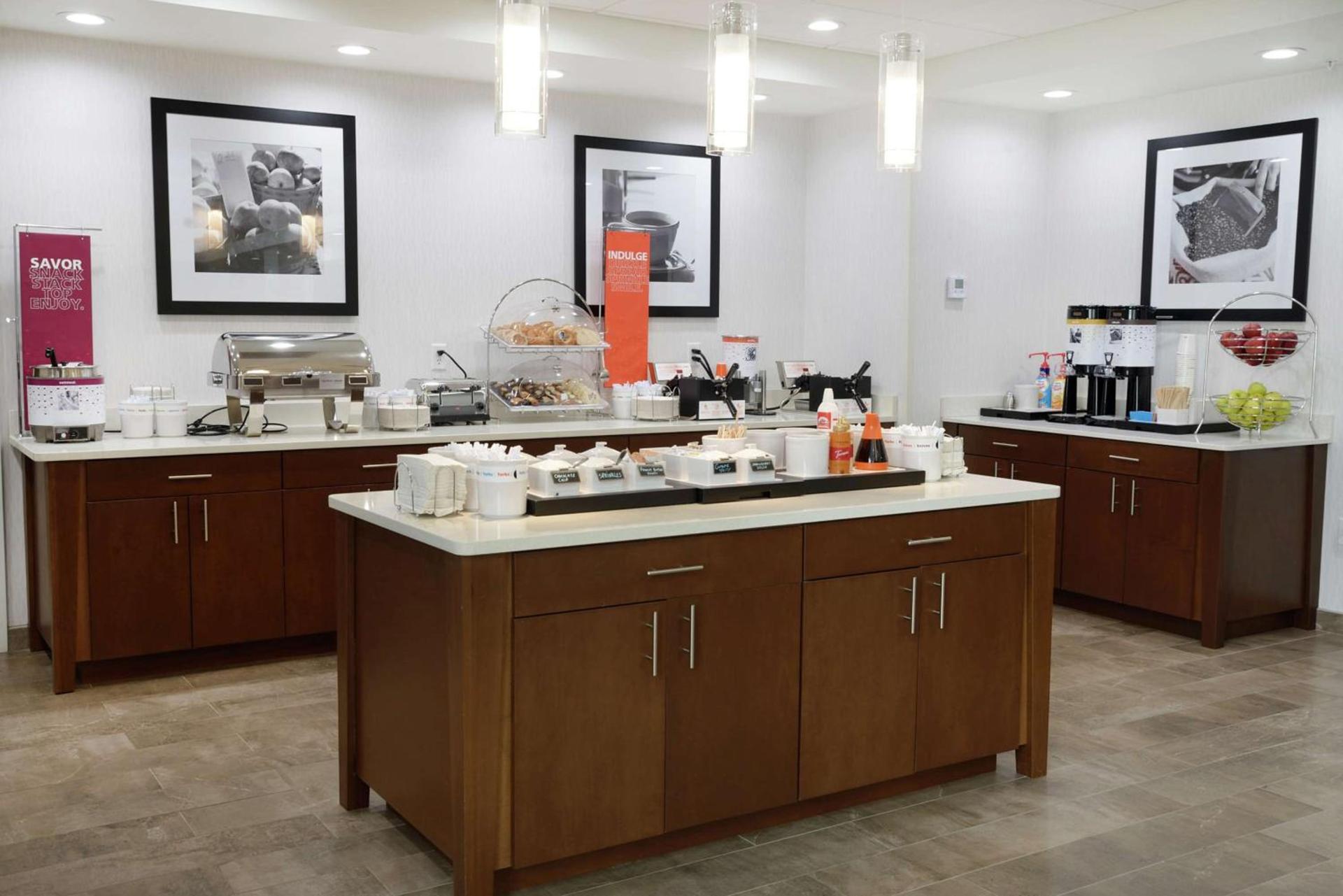 Hampton Inn & Suites Oklahoma City/Quail Springs photo 19