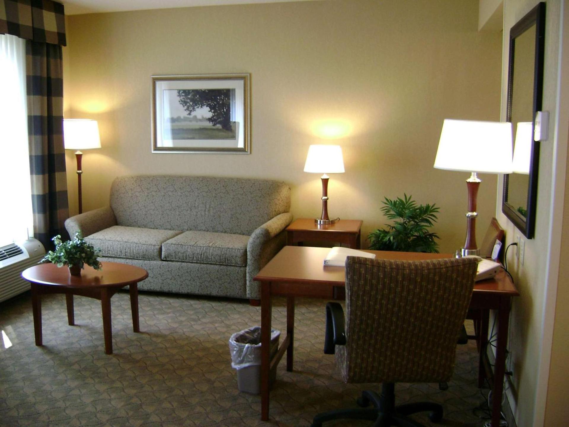 Hampton Inn & Suites Paducah photo 18
