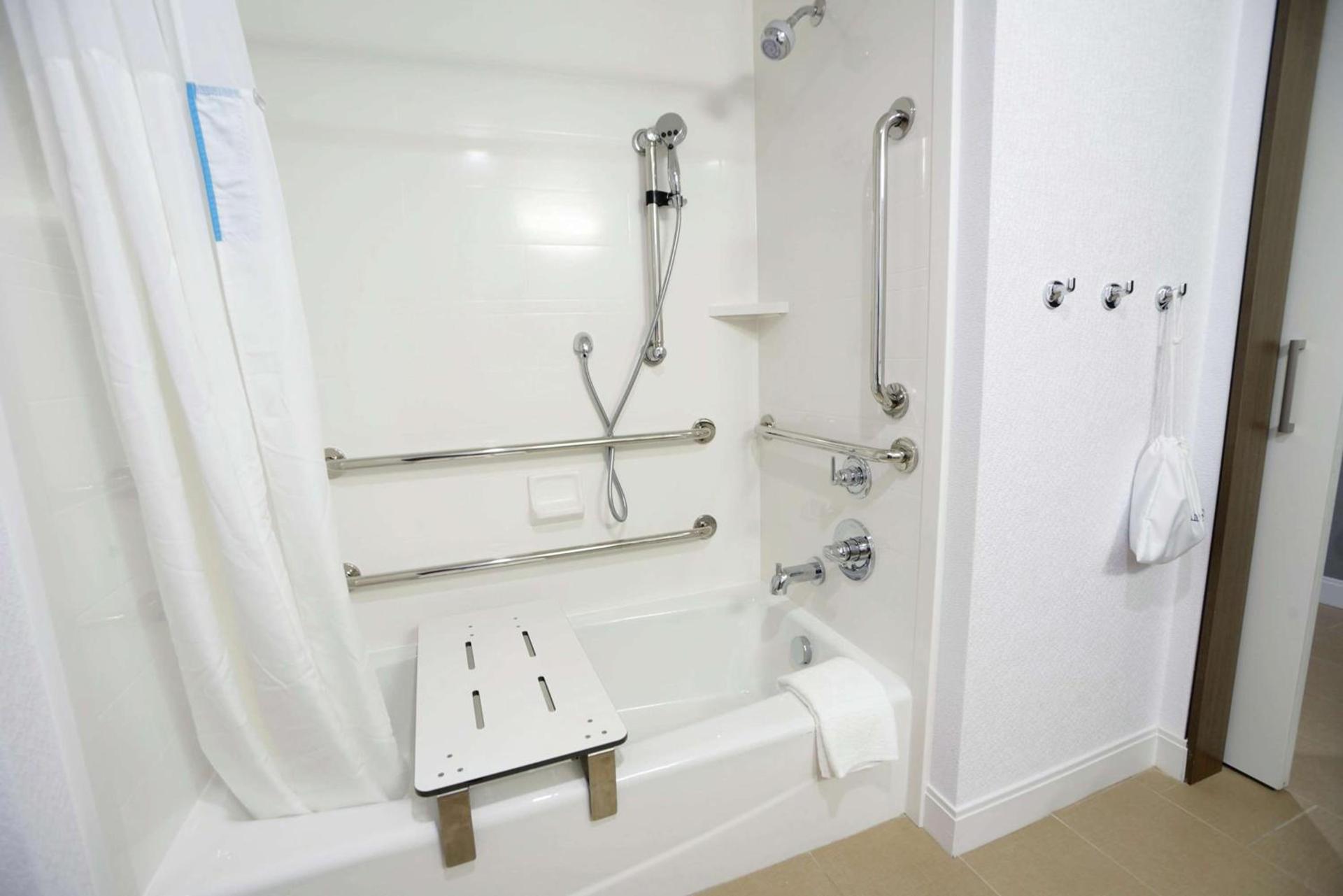 Hampton Inn & Suites Oklahoma City/Quail Springs photo 32