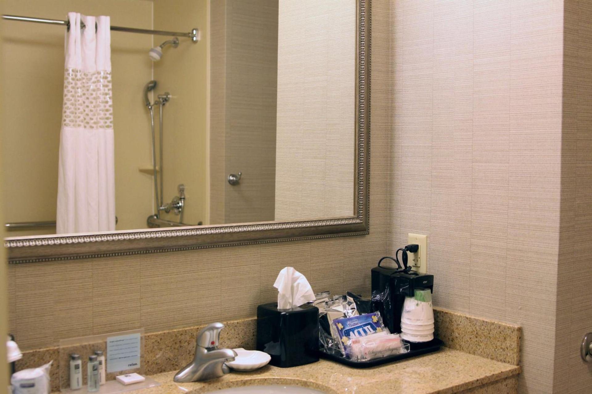 Hampton Inn & Suites Paducah photo 27