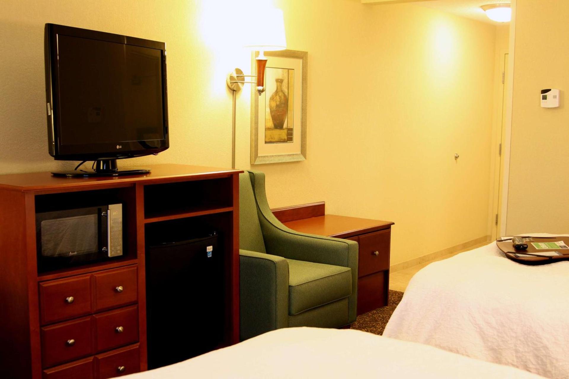 Hampton Inn & Suites Paducah photo 33