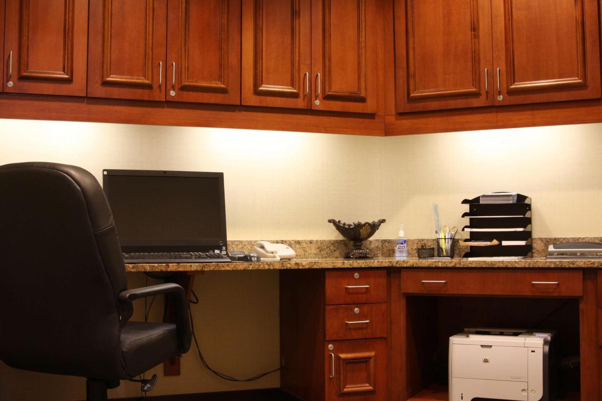 Hampton Inn & Suites Paducah photo 35