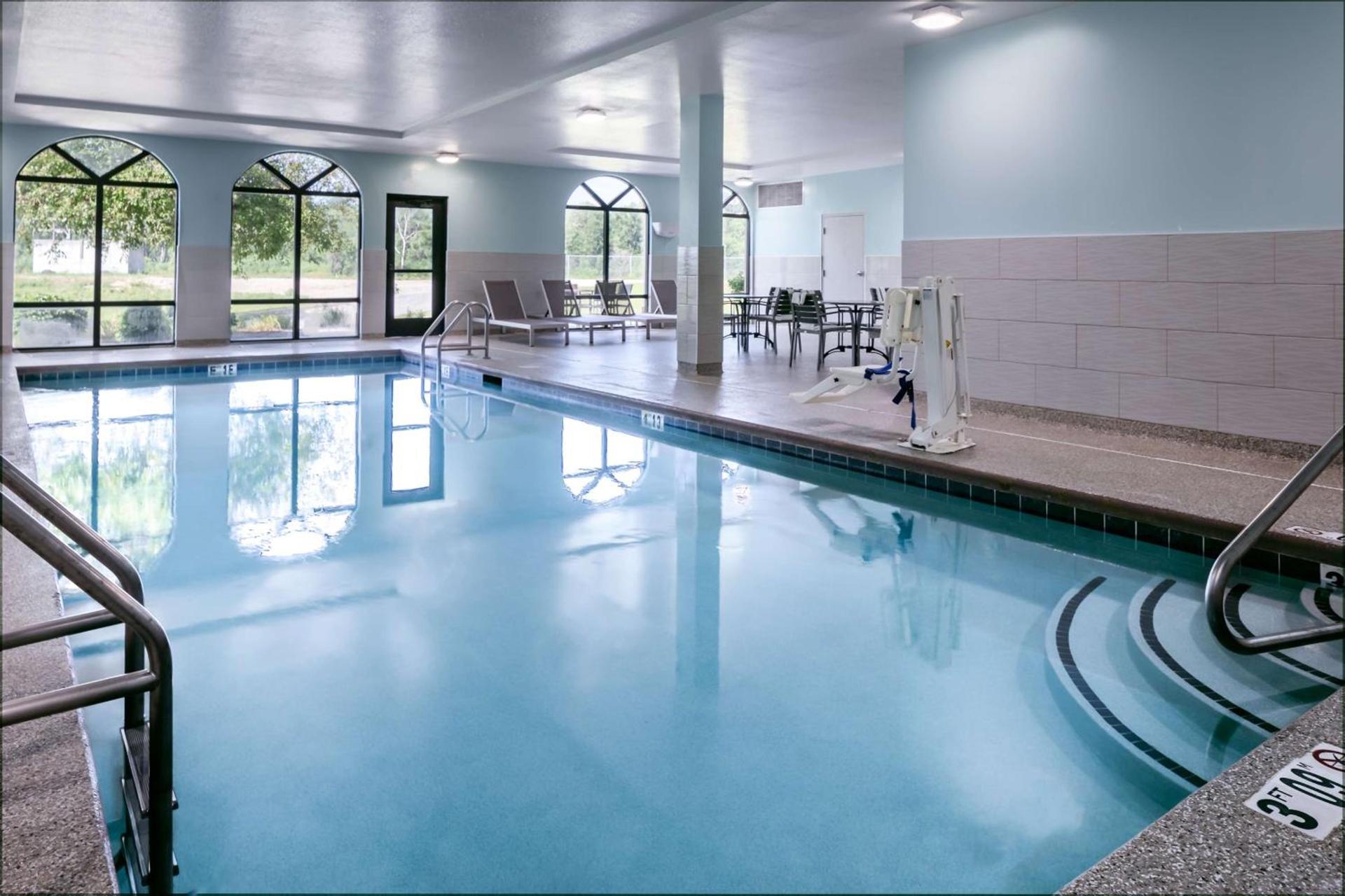Hampton Inn Council Bluffs photo 6