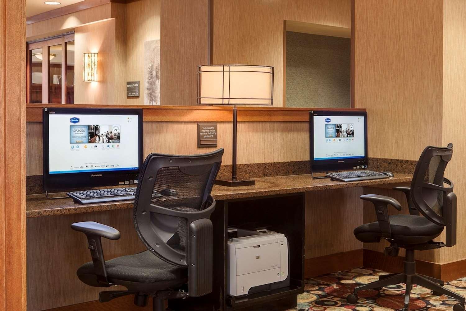 Hampton Inn Council Bluffs photo 22