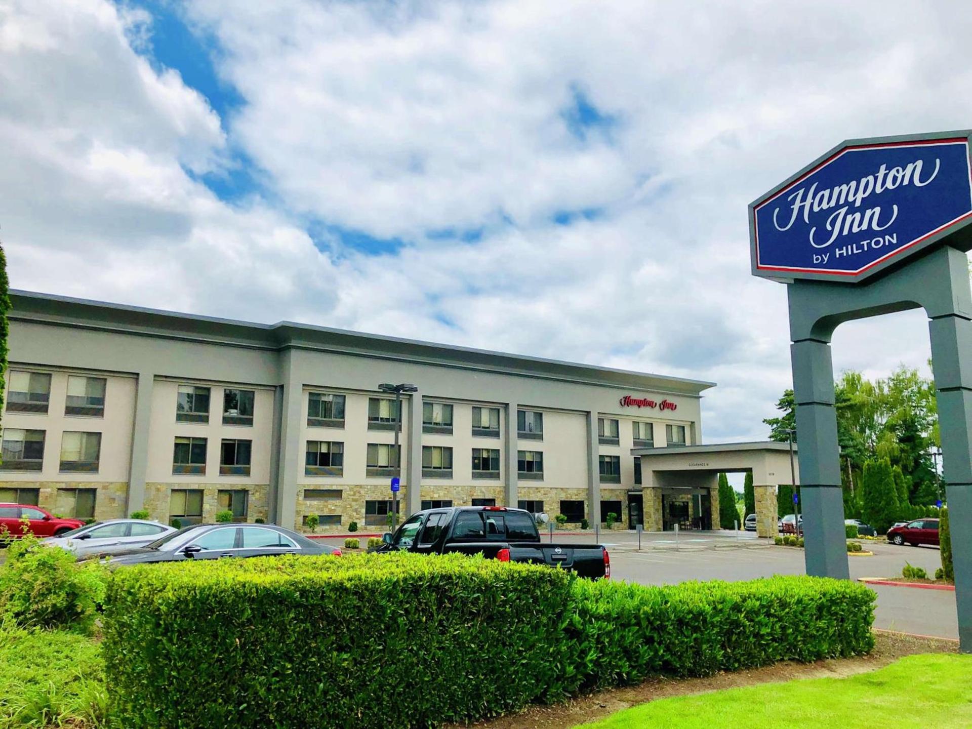 Hampton Inn Portland East photo 3