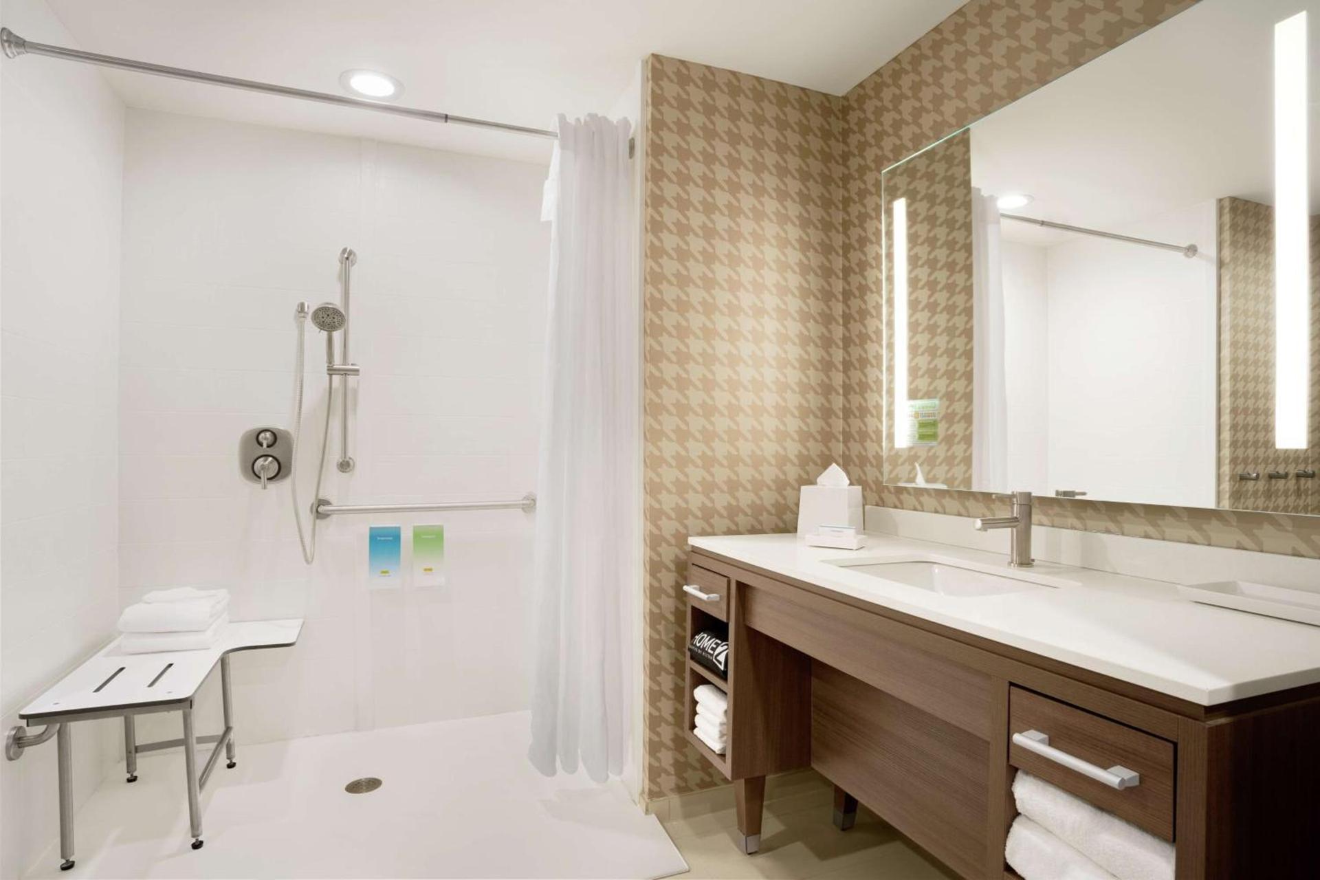 Home2 Suites By Hilton Warminster Horsham photo 26
