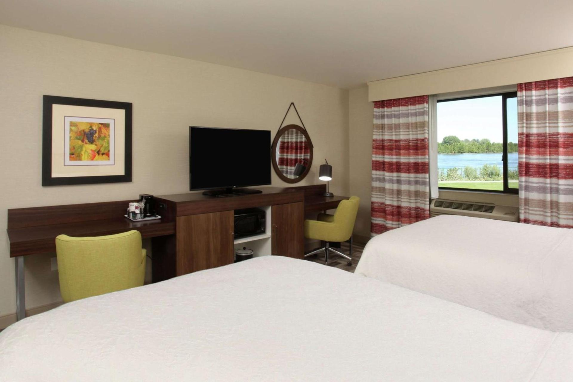 Hampton Inn Richland-Tri Cities photo 18