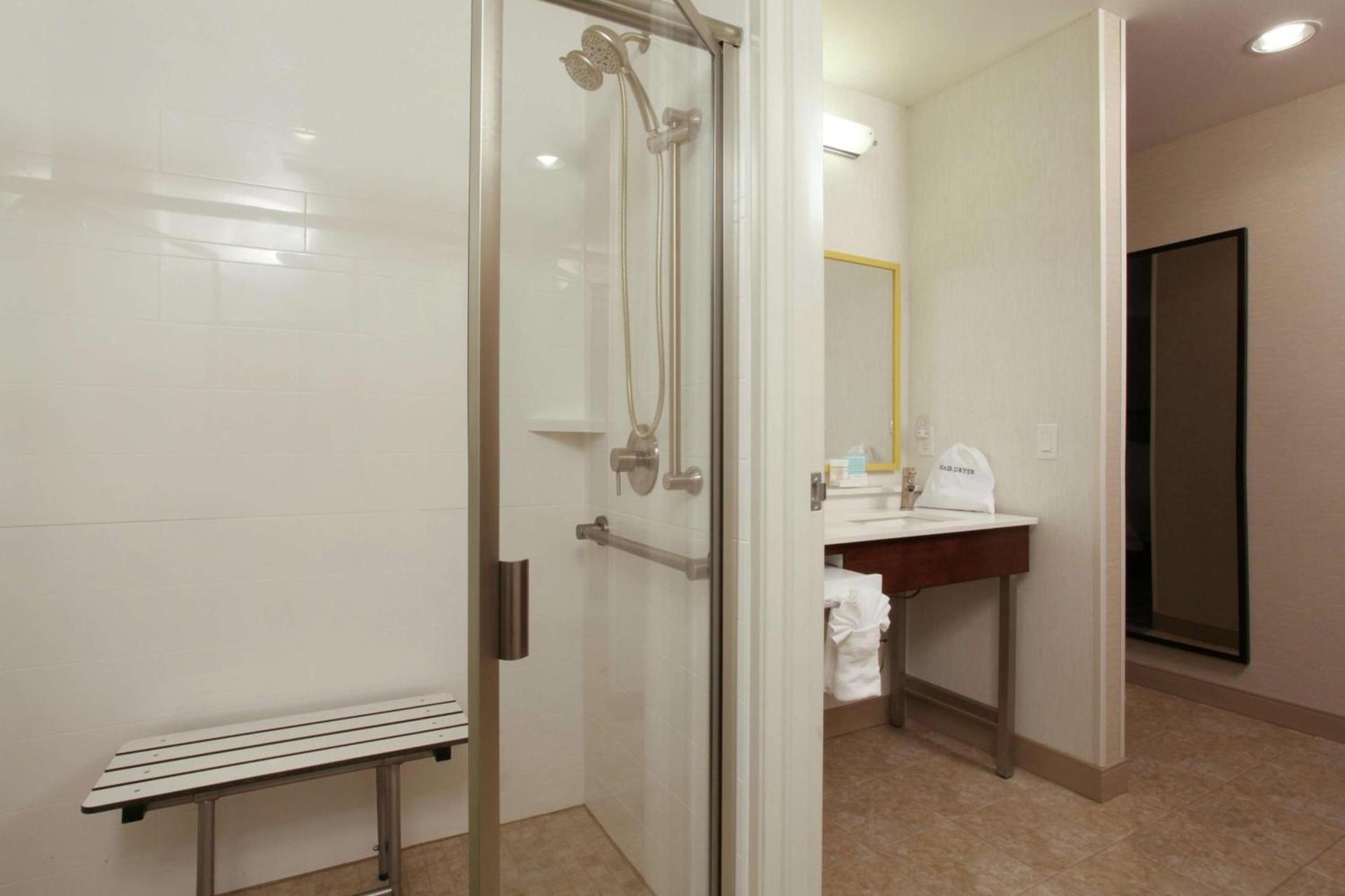 Hampton Inn Richland-Tri Cities photo 47
