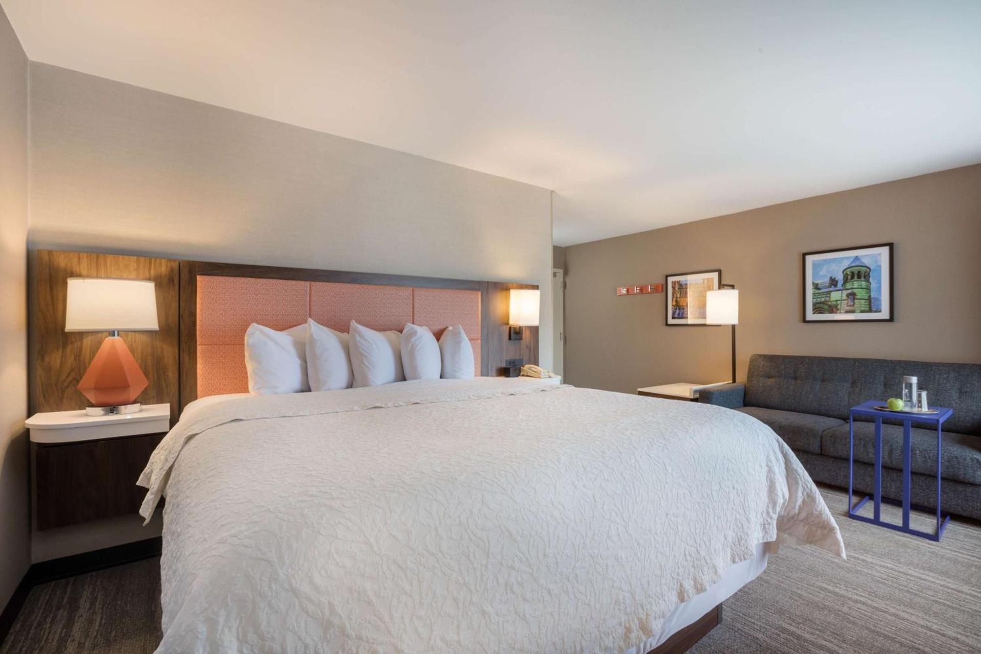 Hampton Inn Princeton photo 35