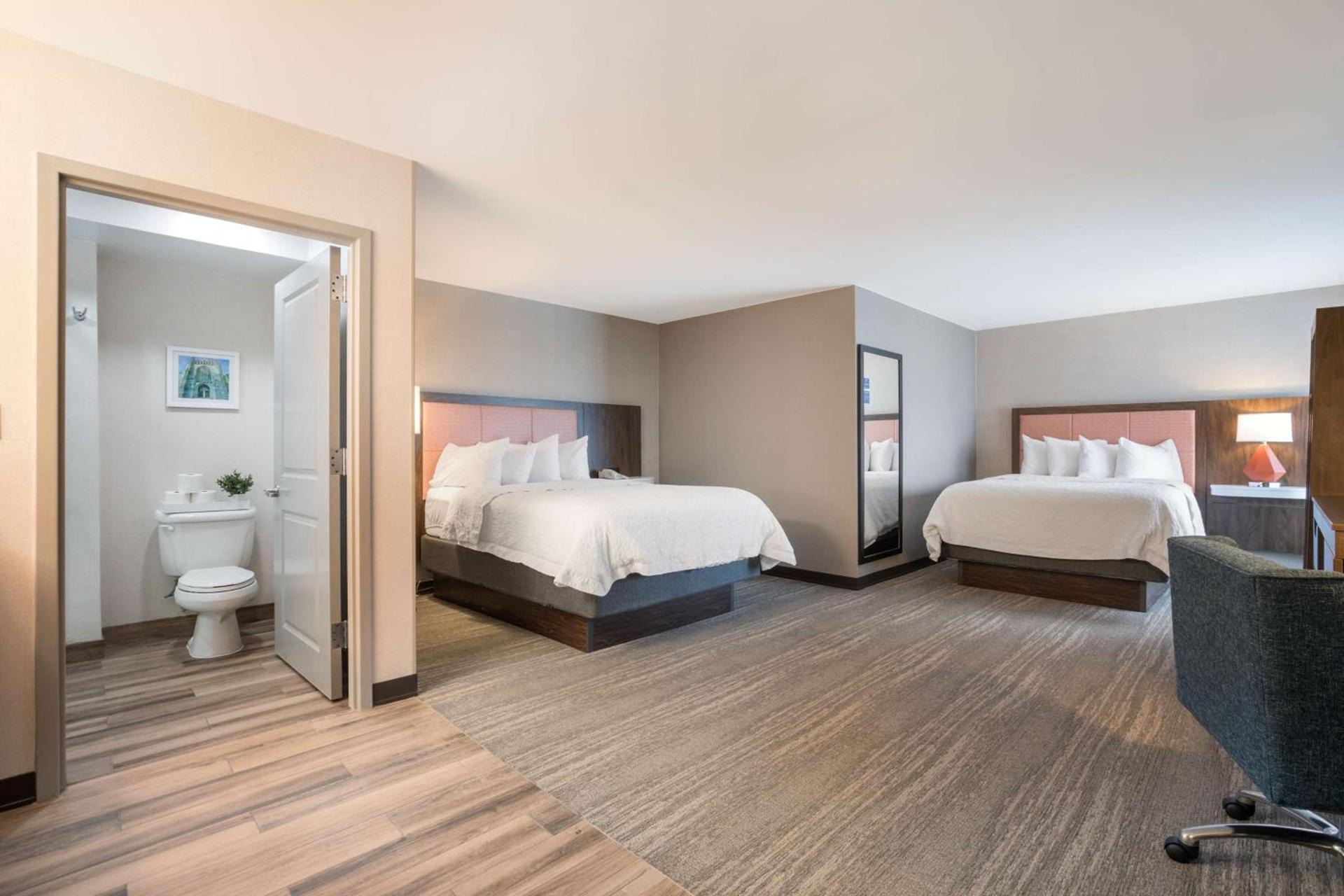 Hampton Inn Princeton photo 39