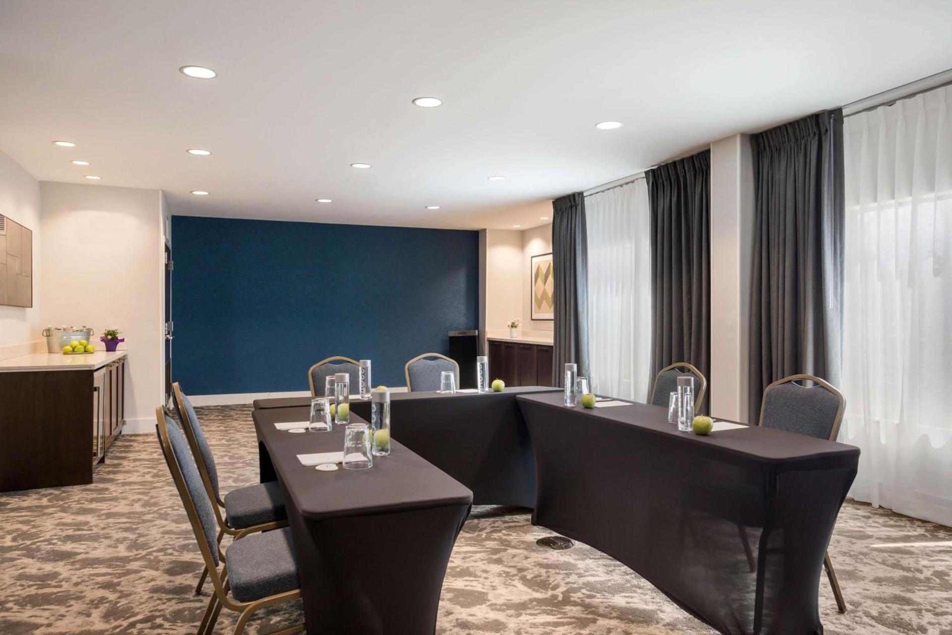 Hampton Inn Princeton photo 45