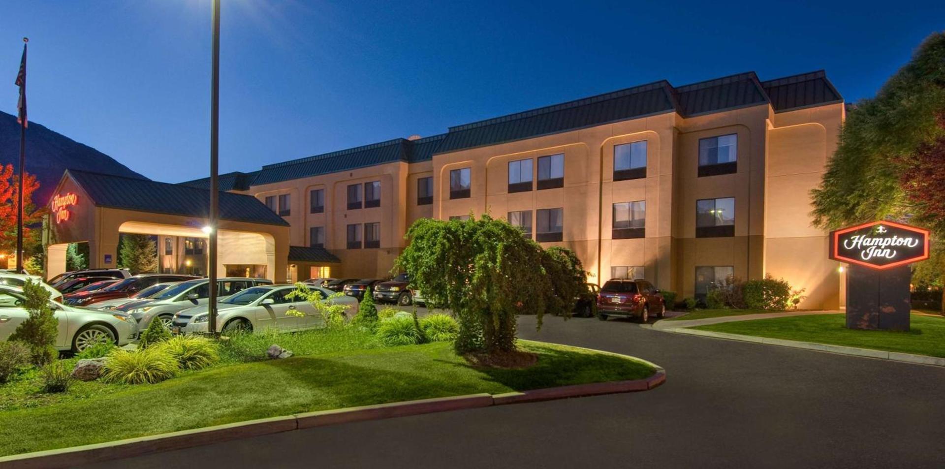Hampton Inn Provo photo 2