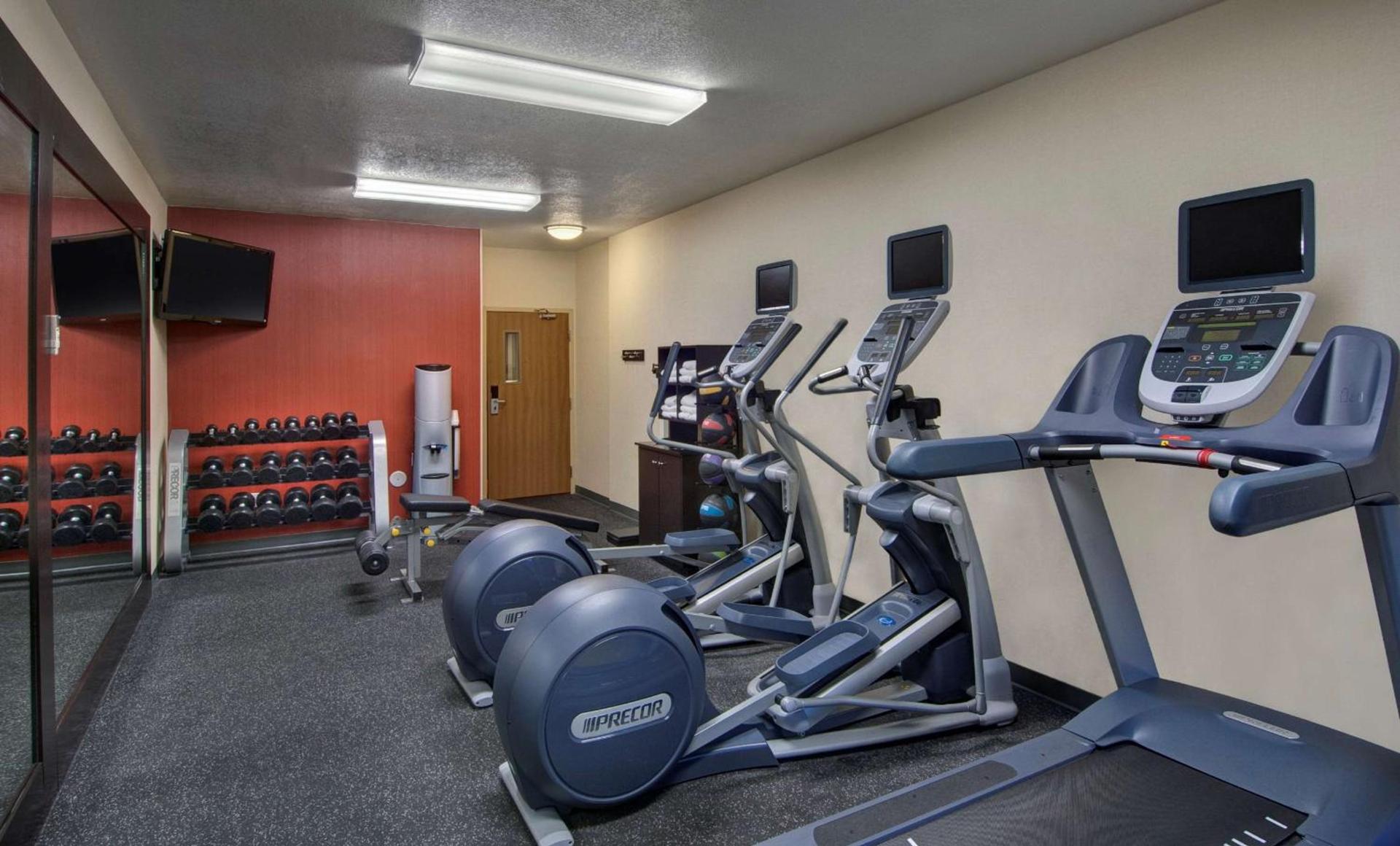Hampton Inn Provo photo 9