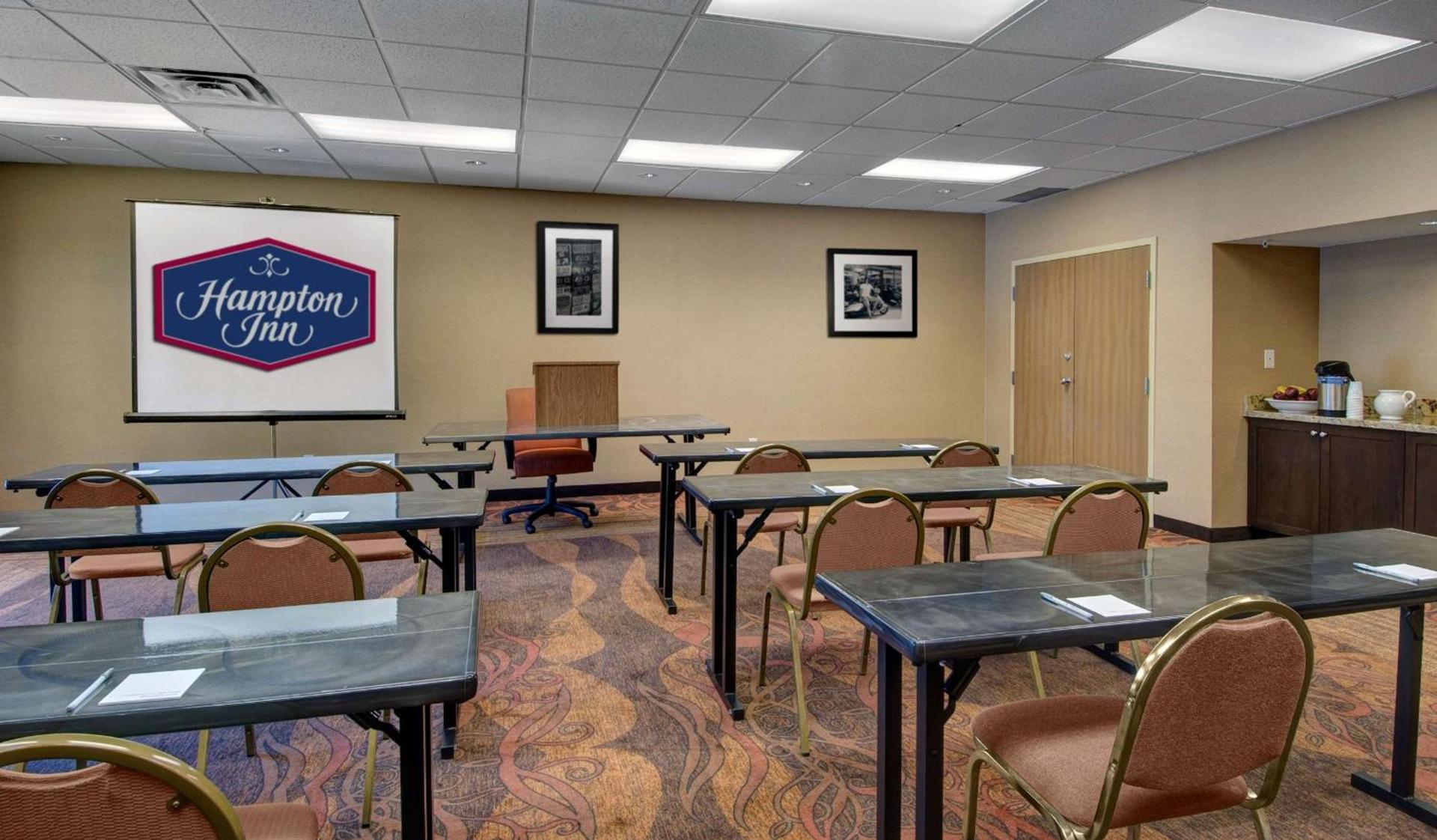 Hampton Inn Provo photo 15